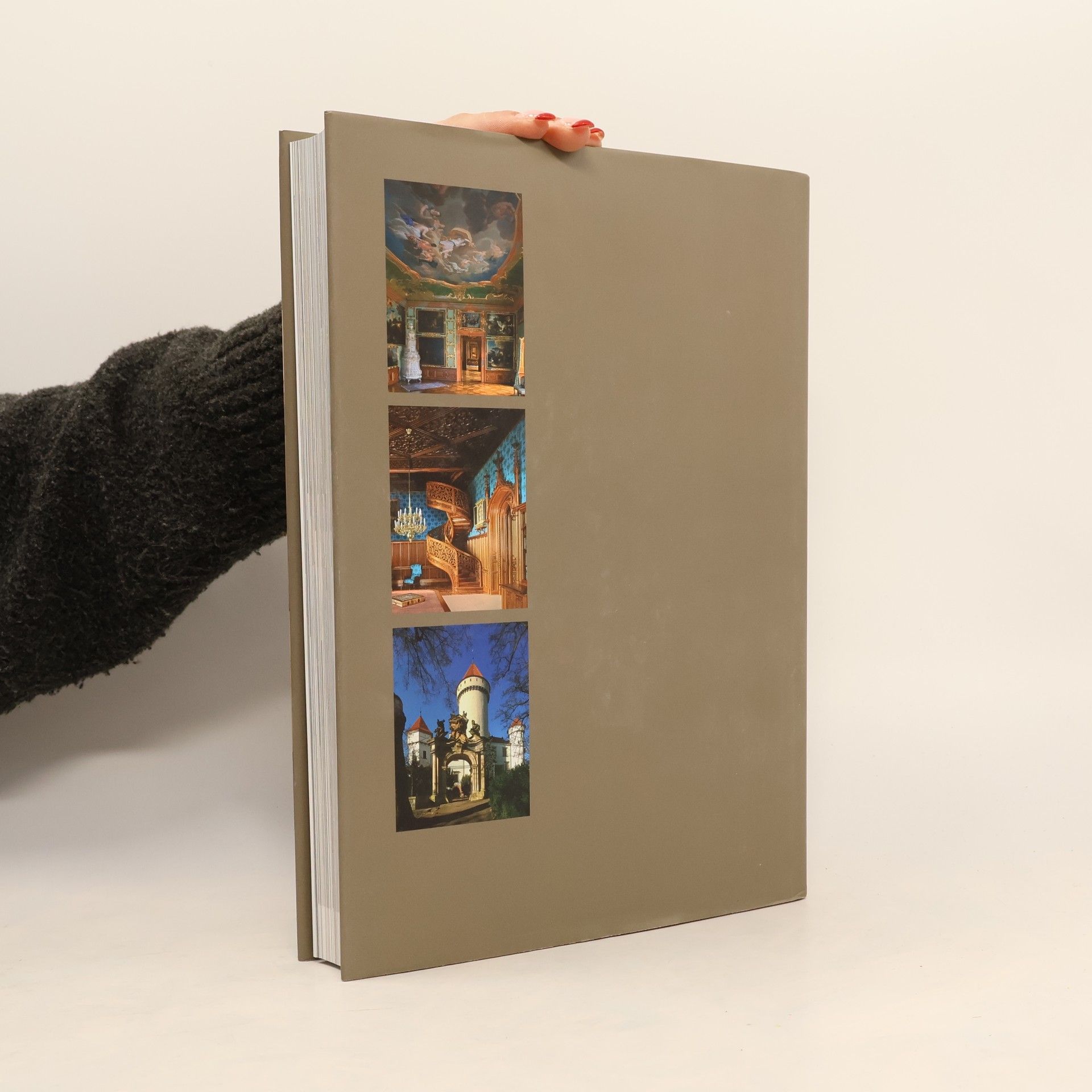 Karel Kuča Castles, Country Houses and Other Monuments