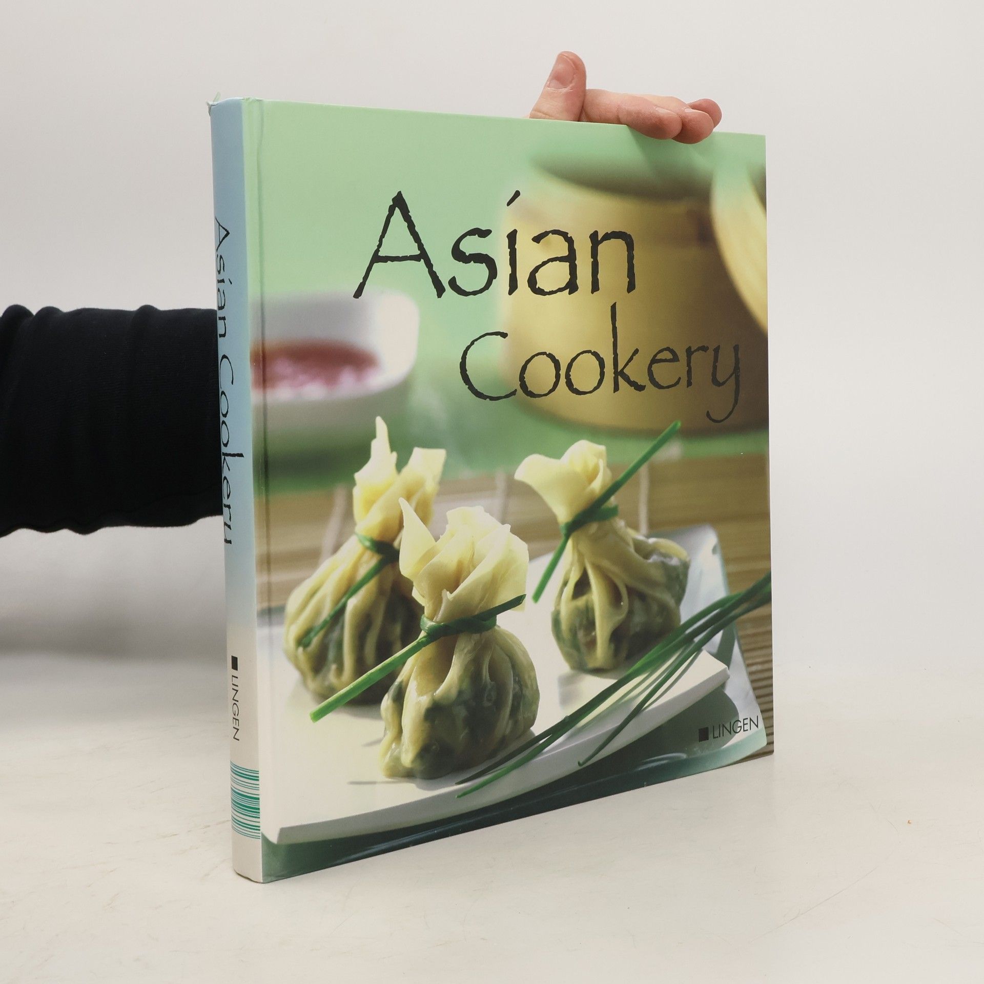 Kolektív autorov Asian Cookery