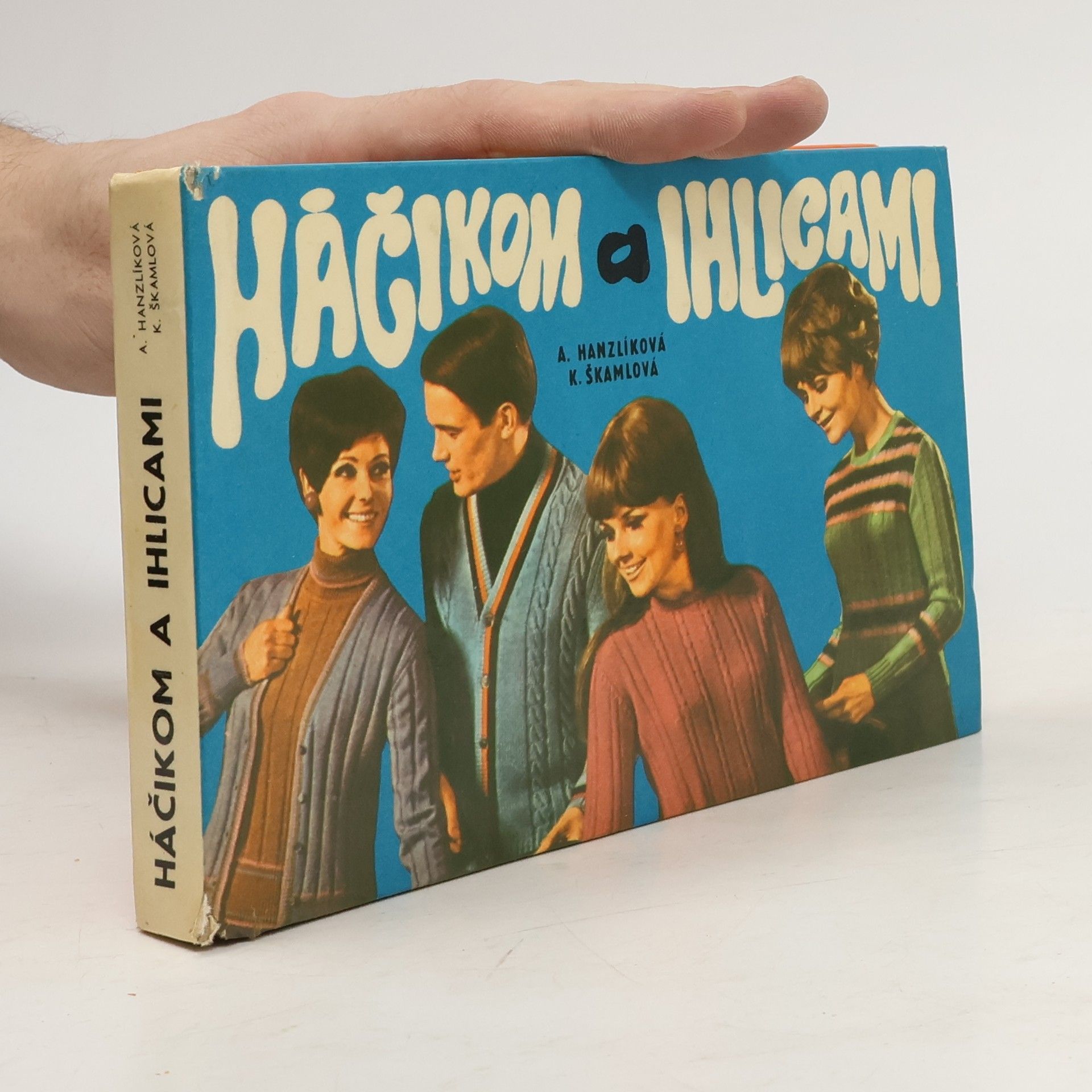 Alena Hanzlíková Háčikom a ihlicami