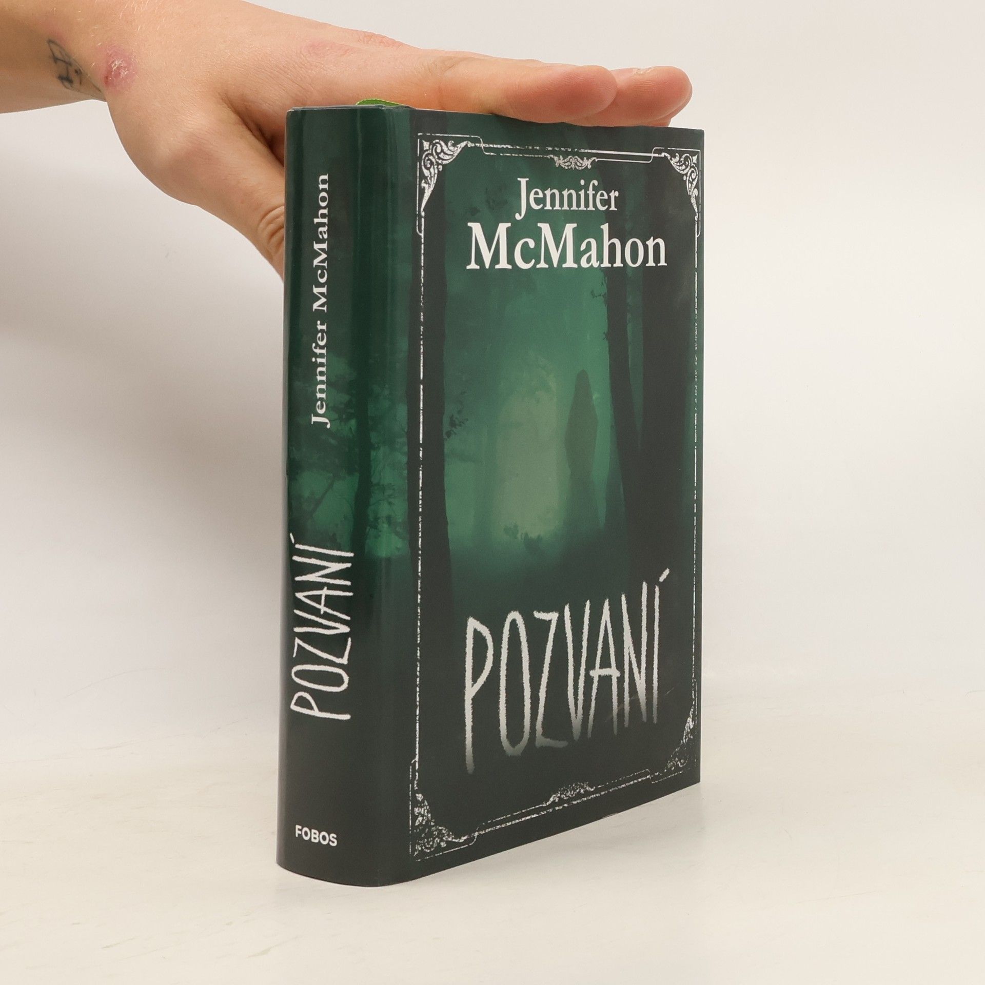 Jennifer McMahon Pozvaní