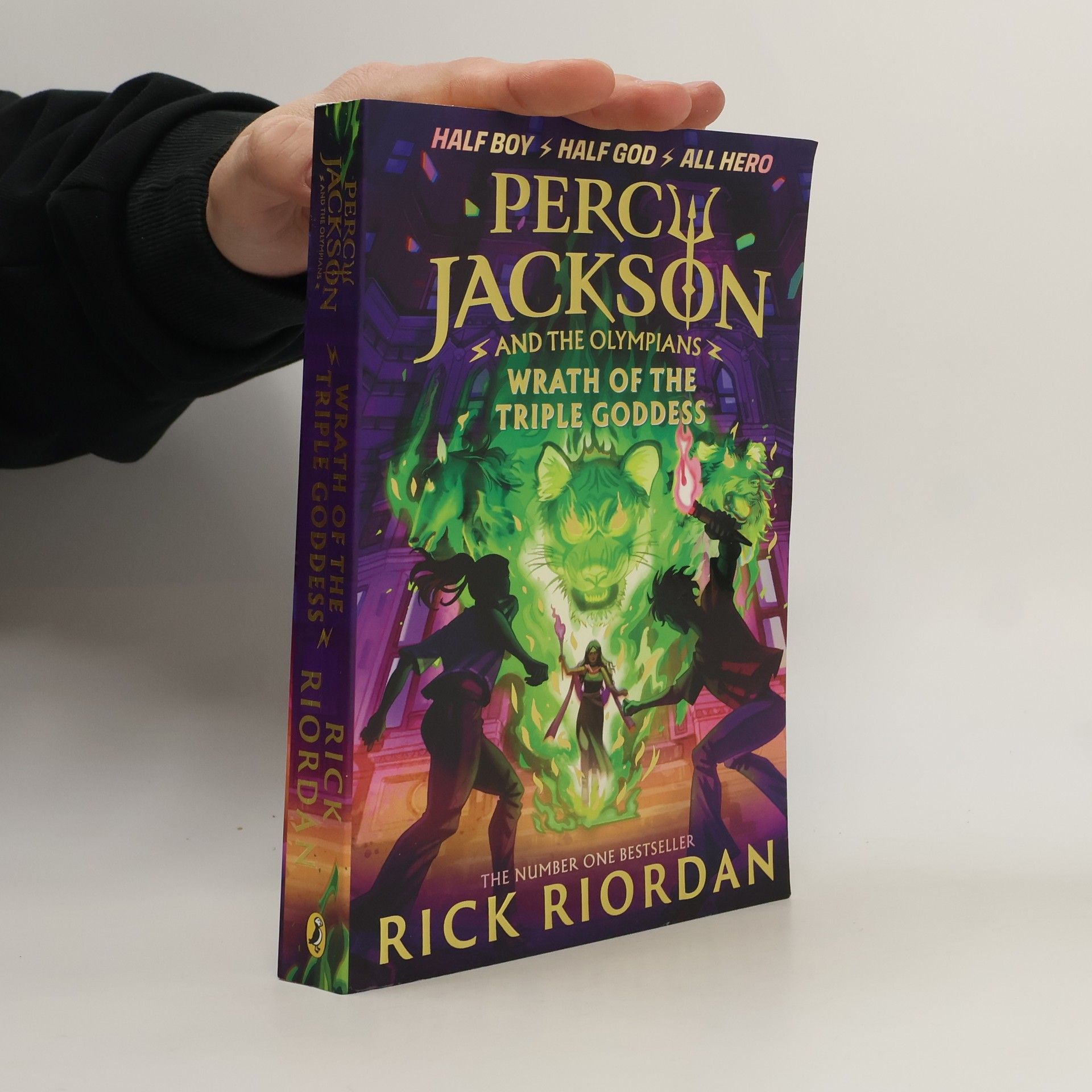Rick Riordan Percy Jackson and the Olympians: Wrath of the Triple Goddess