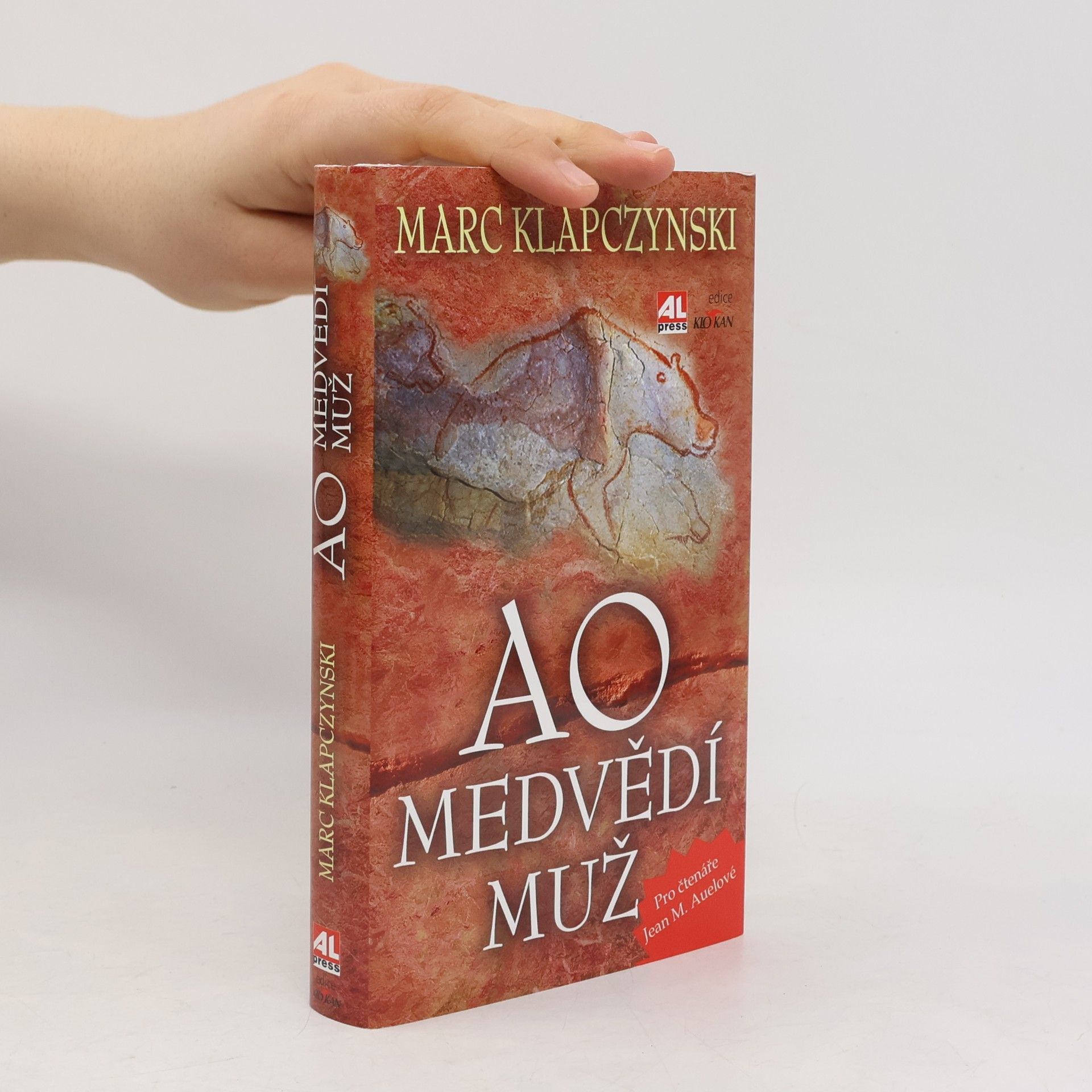 Marc Klapczynski AO, medvědí muž