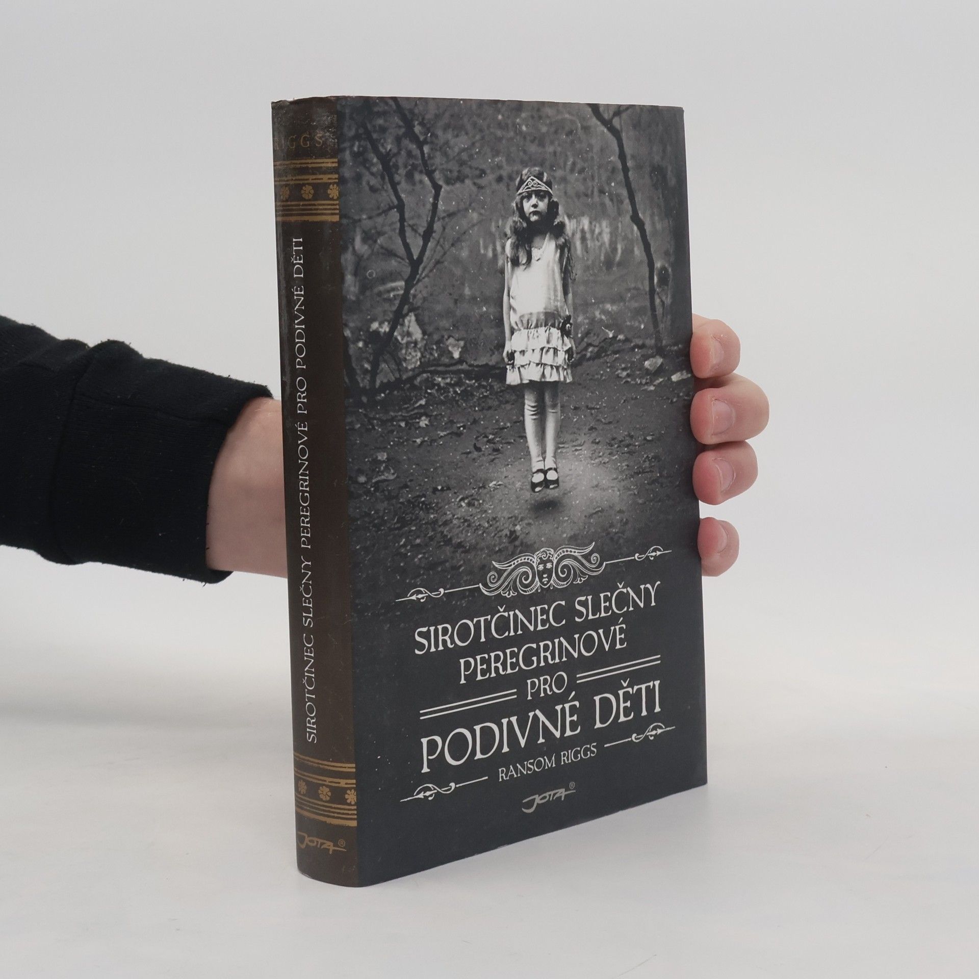 Ransom Riggs Sirotčinec slečny Peregrinové pro podivné děti