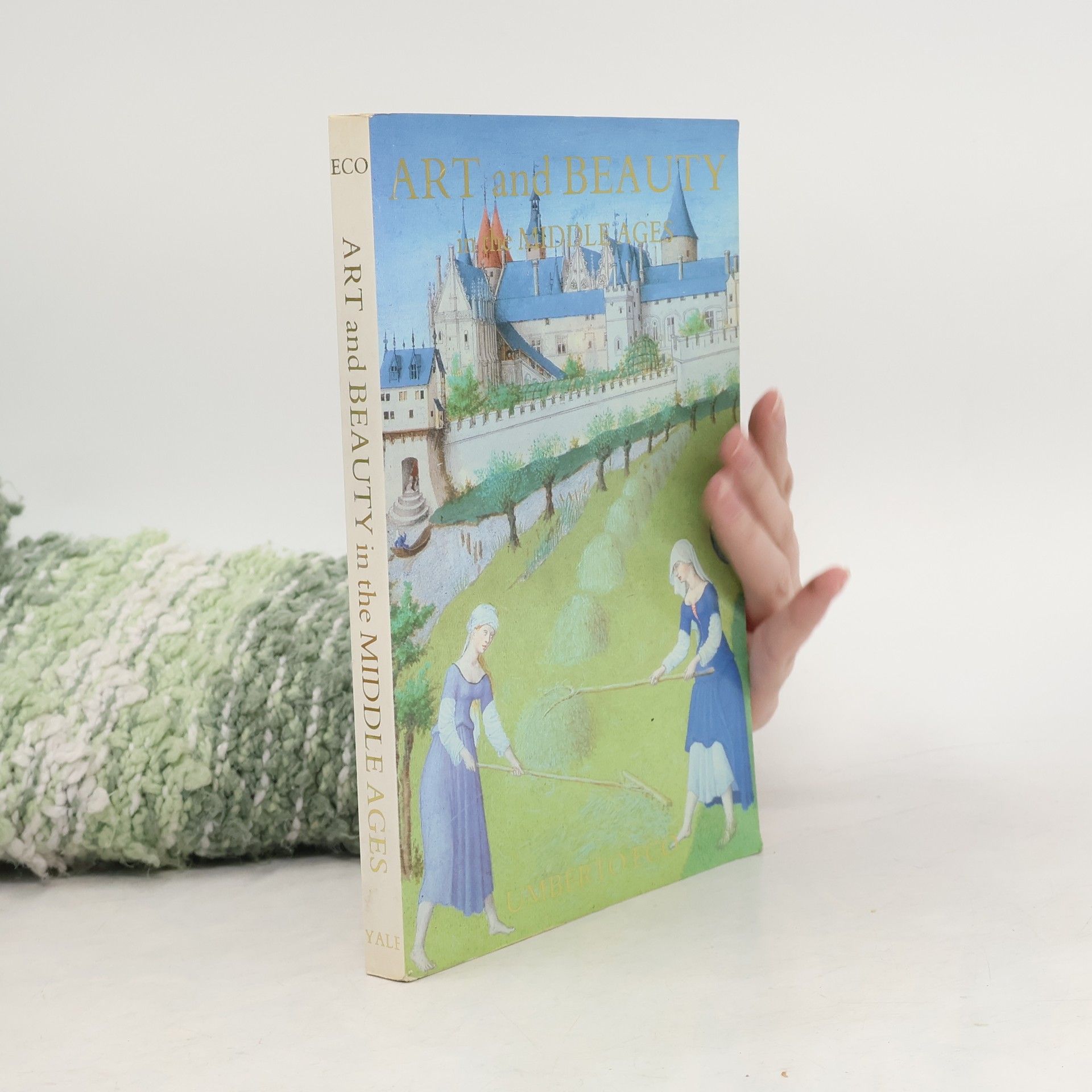 Umberto Eco Art and Beauty in the Middle Ages