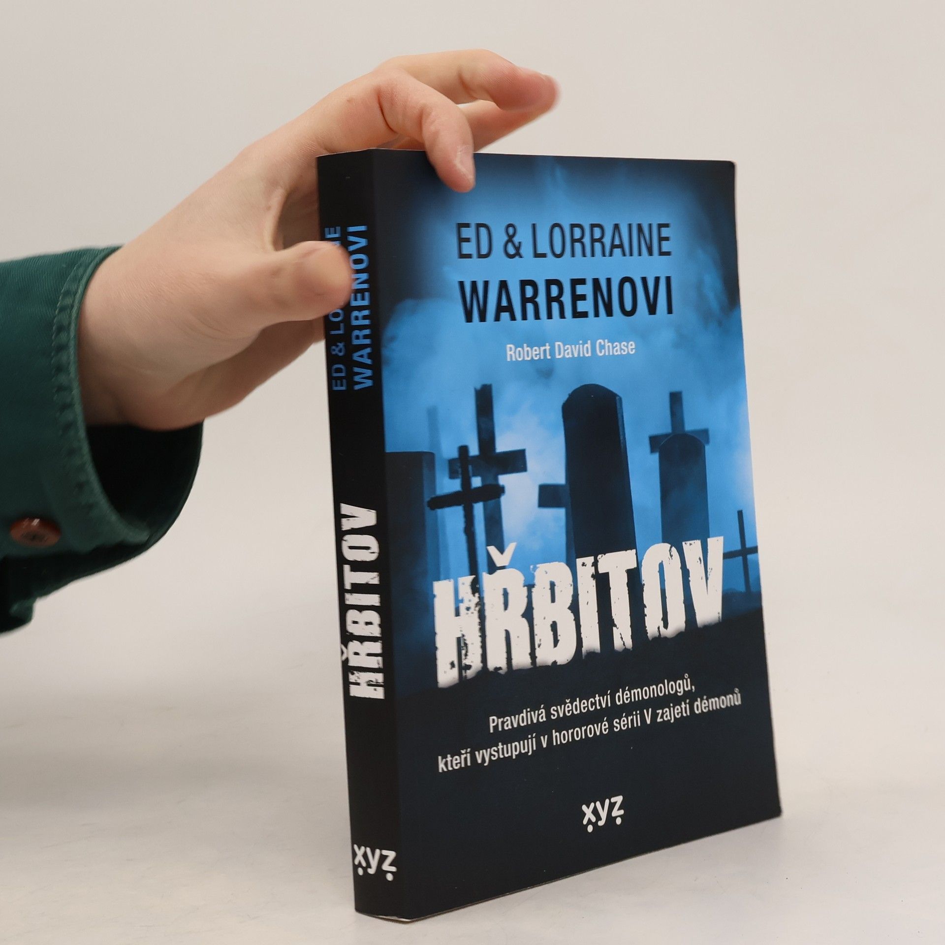 Ed Warren Hřbitov : strašidelné příběhy ze starého hřbitova v Nové Anglii, které se skutečně staly