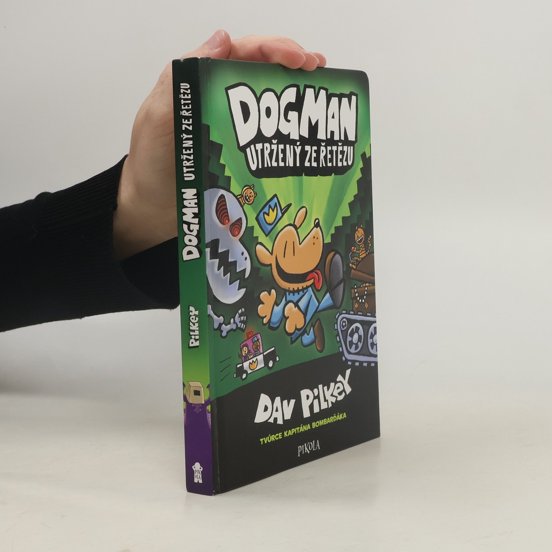 Dav Pilkey Dogman utržený ze řetězu