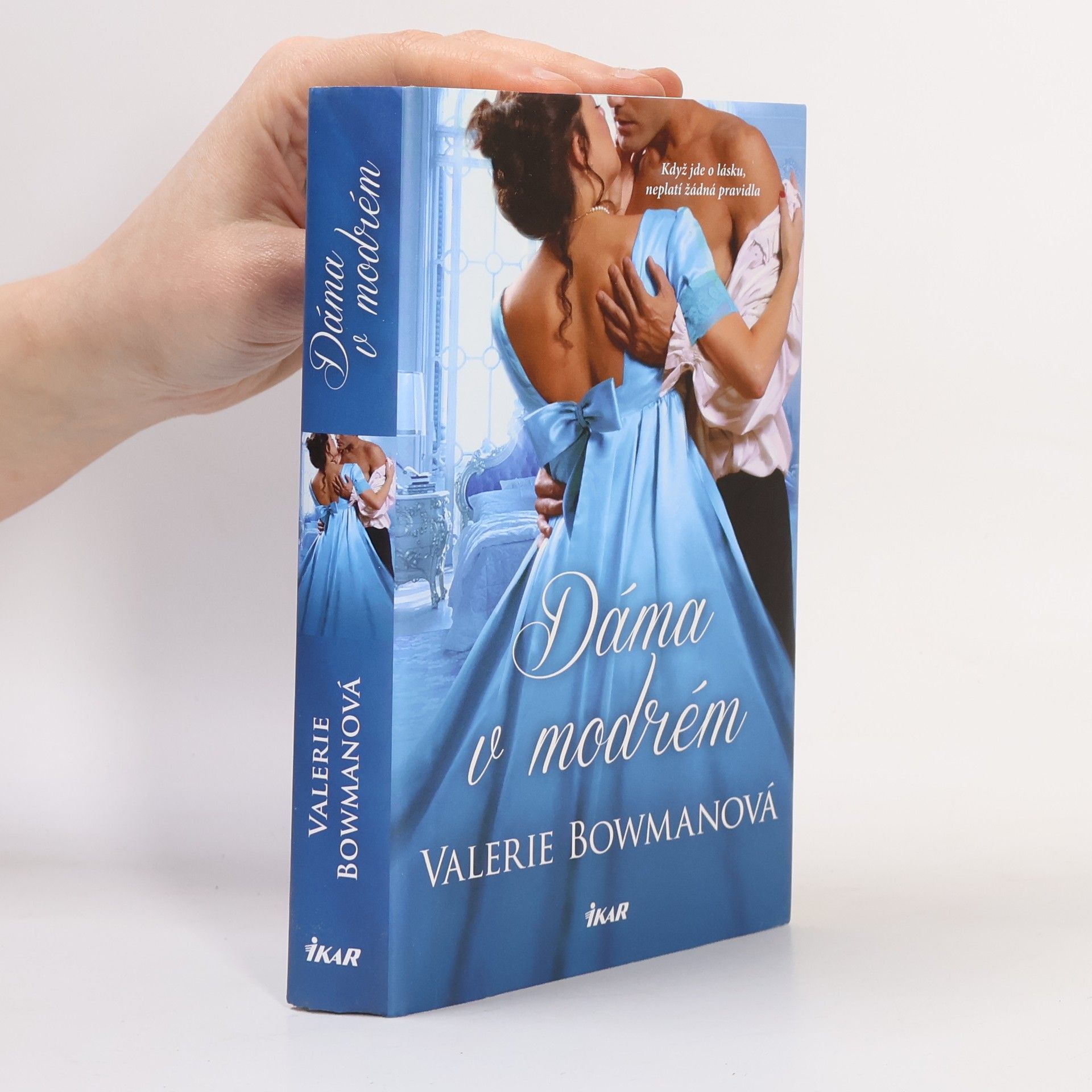 Valerie Bowman Dáma v modrém