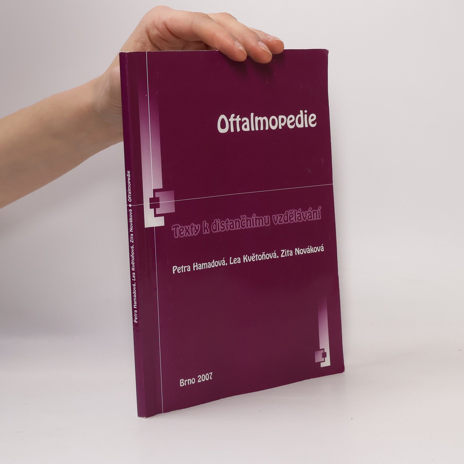 Lea Květoňová Švecová Oftalmopedie