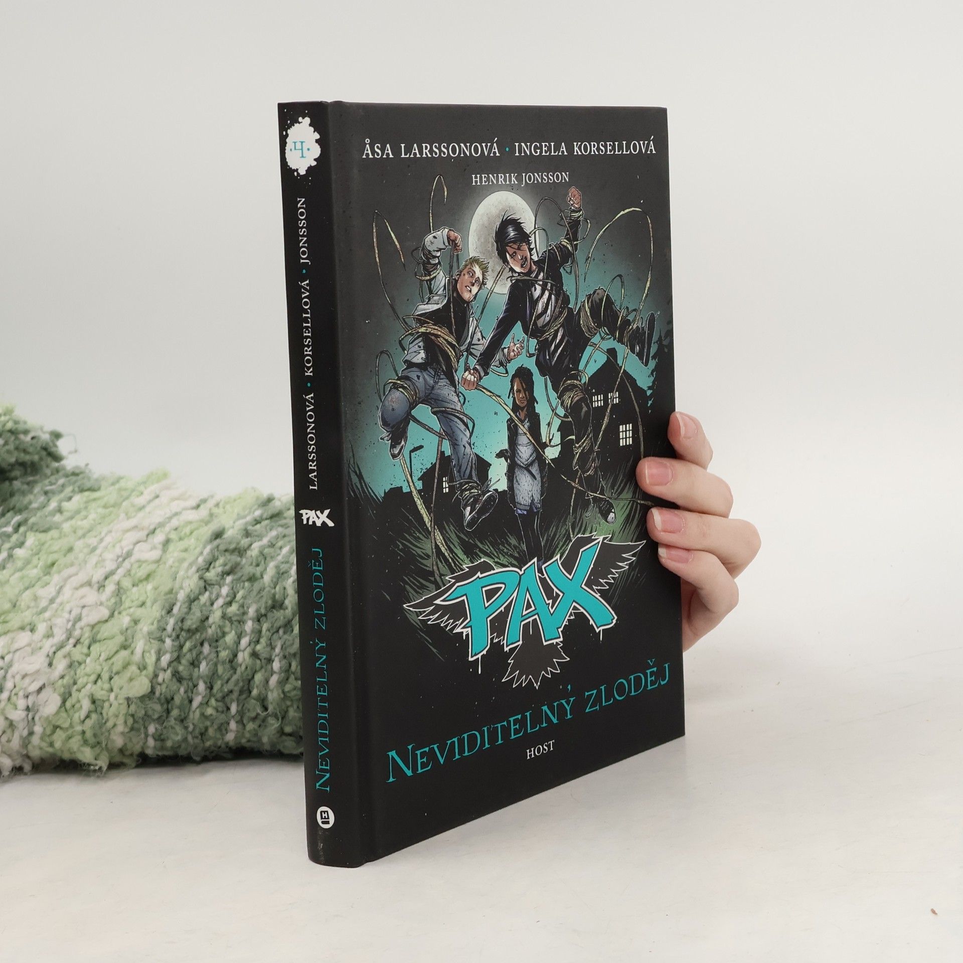 Åsa Larsson Neviditelný zloděj