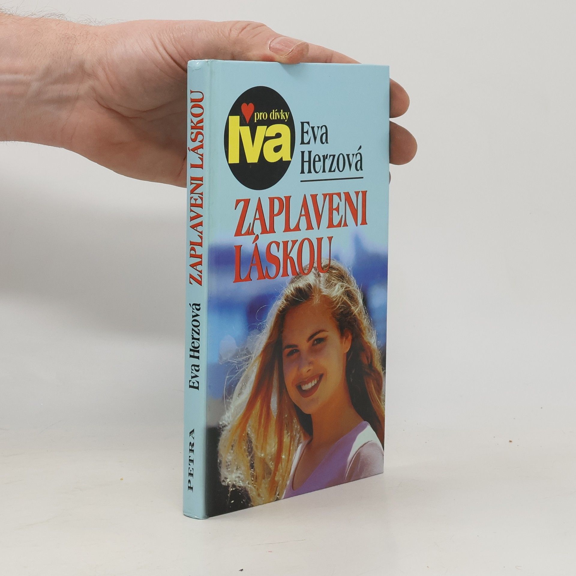 Eva Herzová Zaplaveni láskou