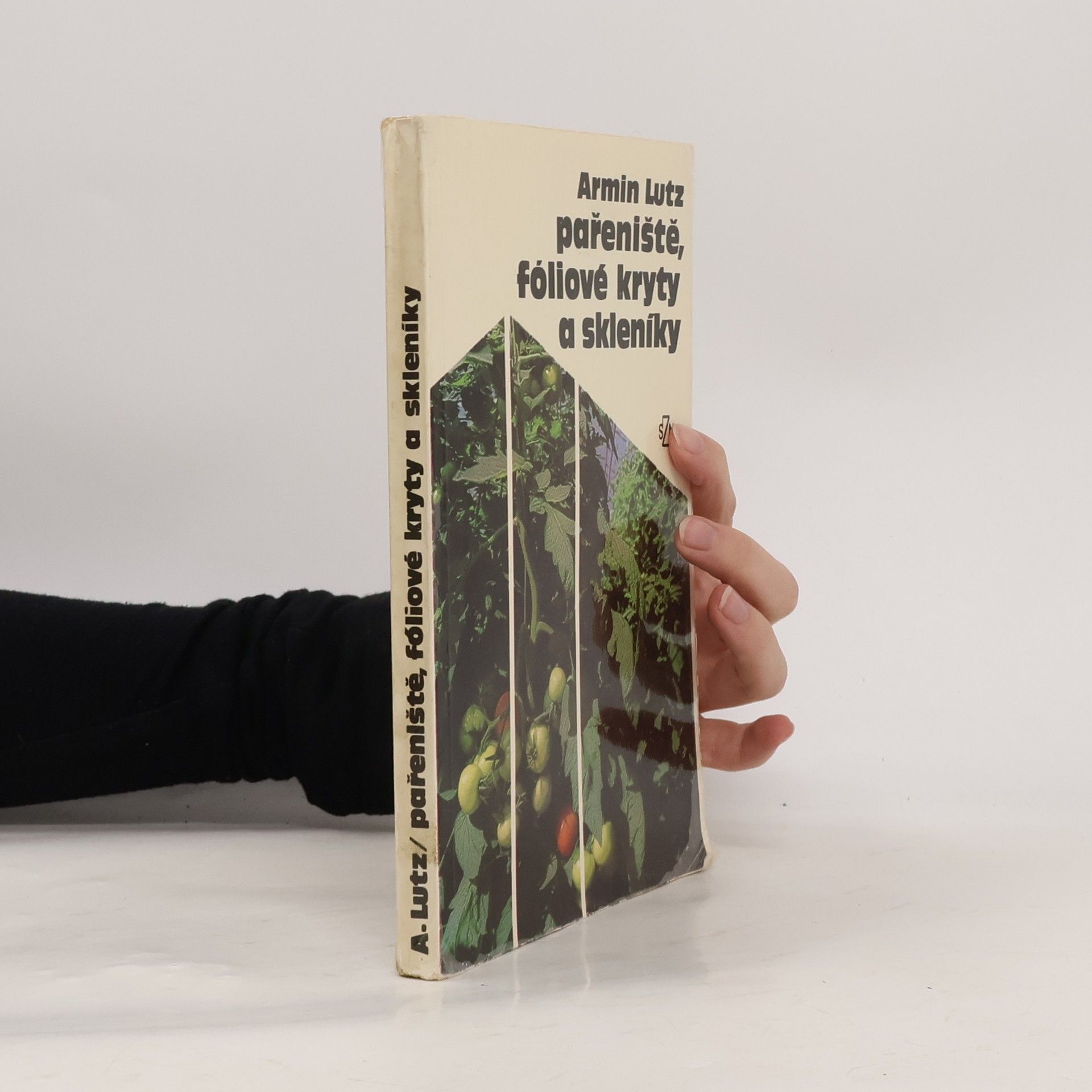 Armin Lutz Pařeniště, fóliové kryty a skleníky
