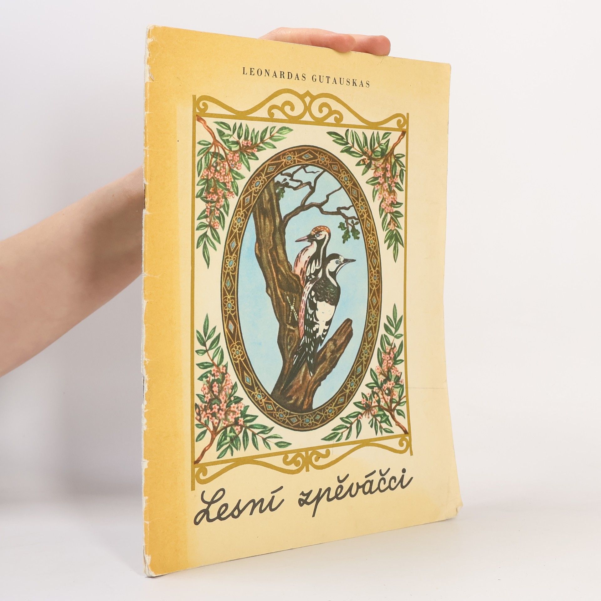 Leonardas Gutauskas Lesní zpěváčci