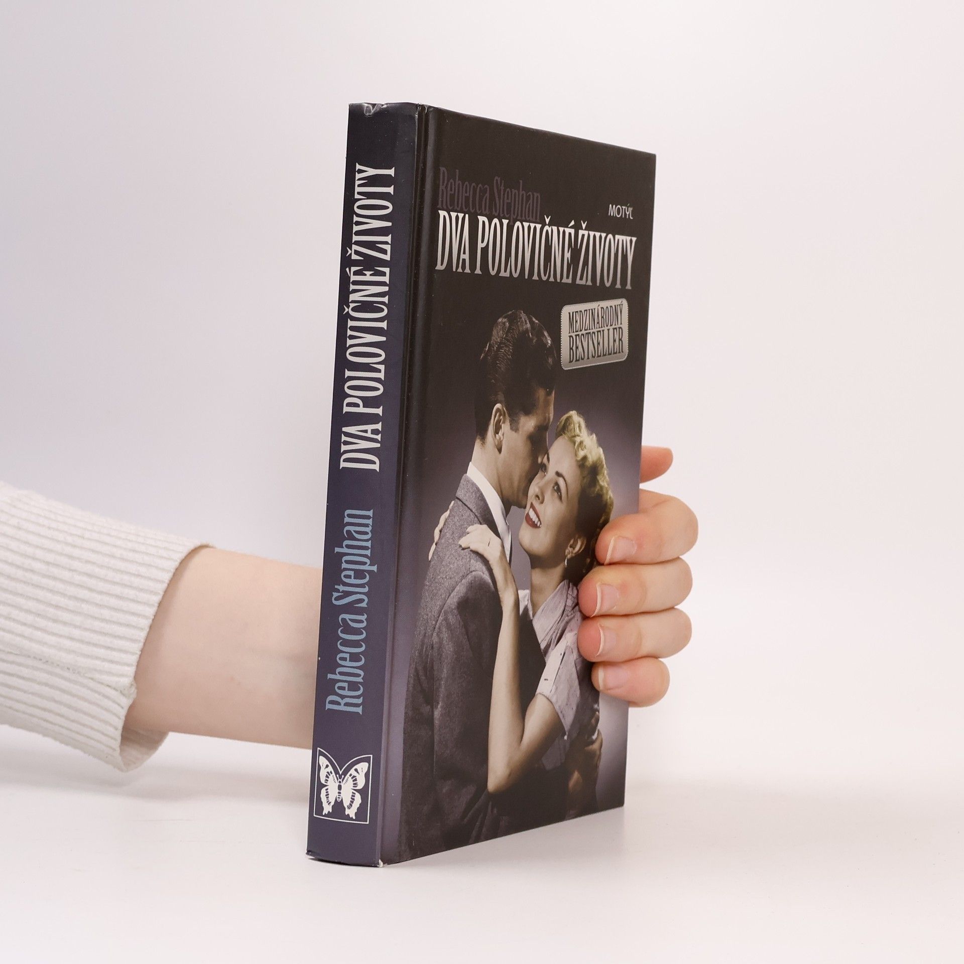 Rebecca Stephan Dva polovičné životy