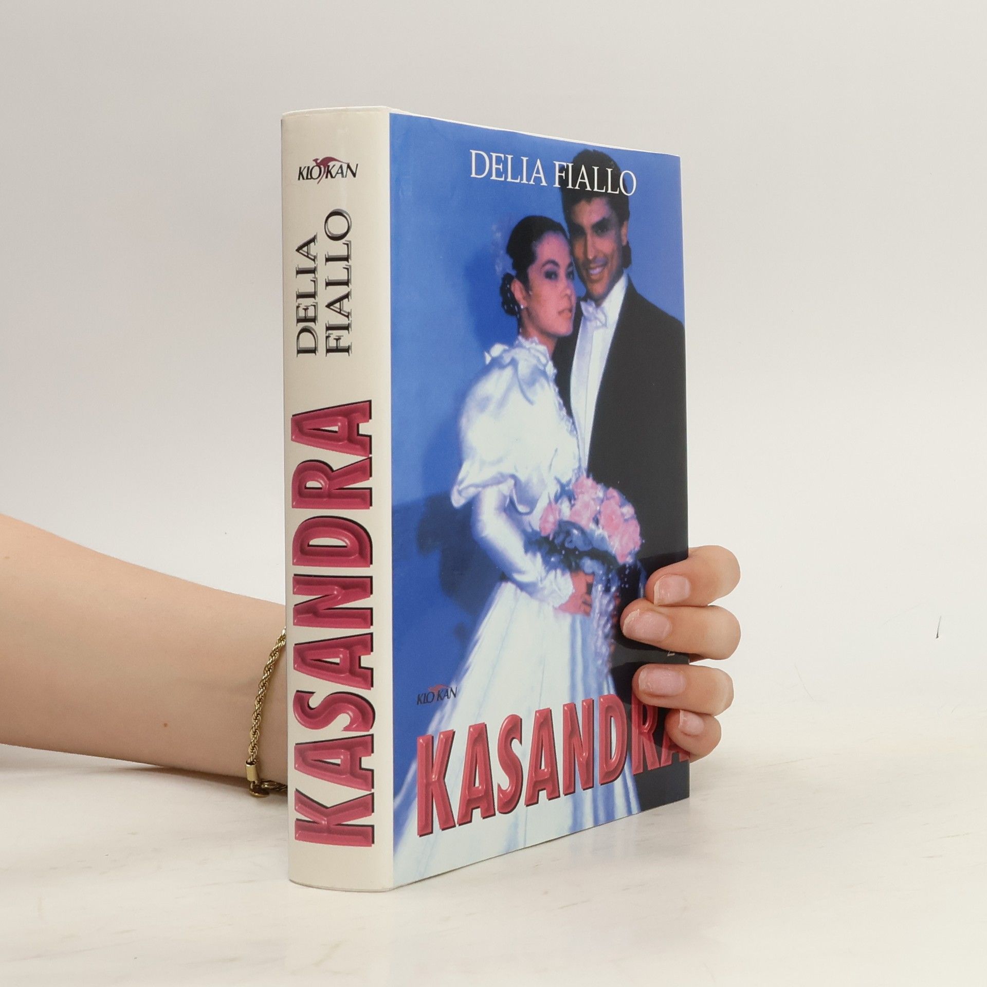 Ema Dohnalová Kasandra (2. díl)