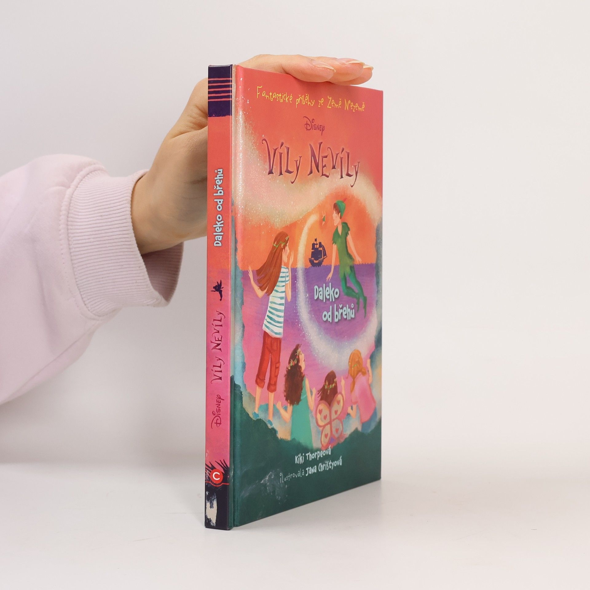 Kiki Thorpe Daleko od břehů. Víly Nevíly