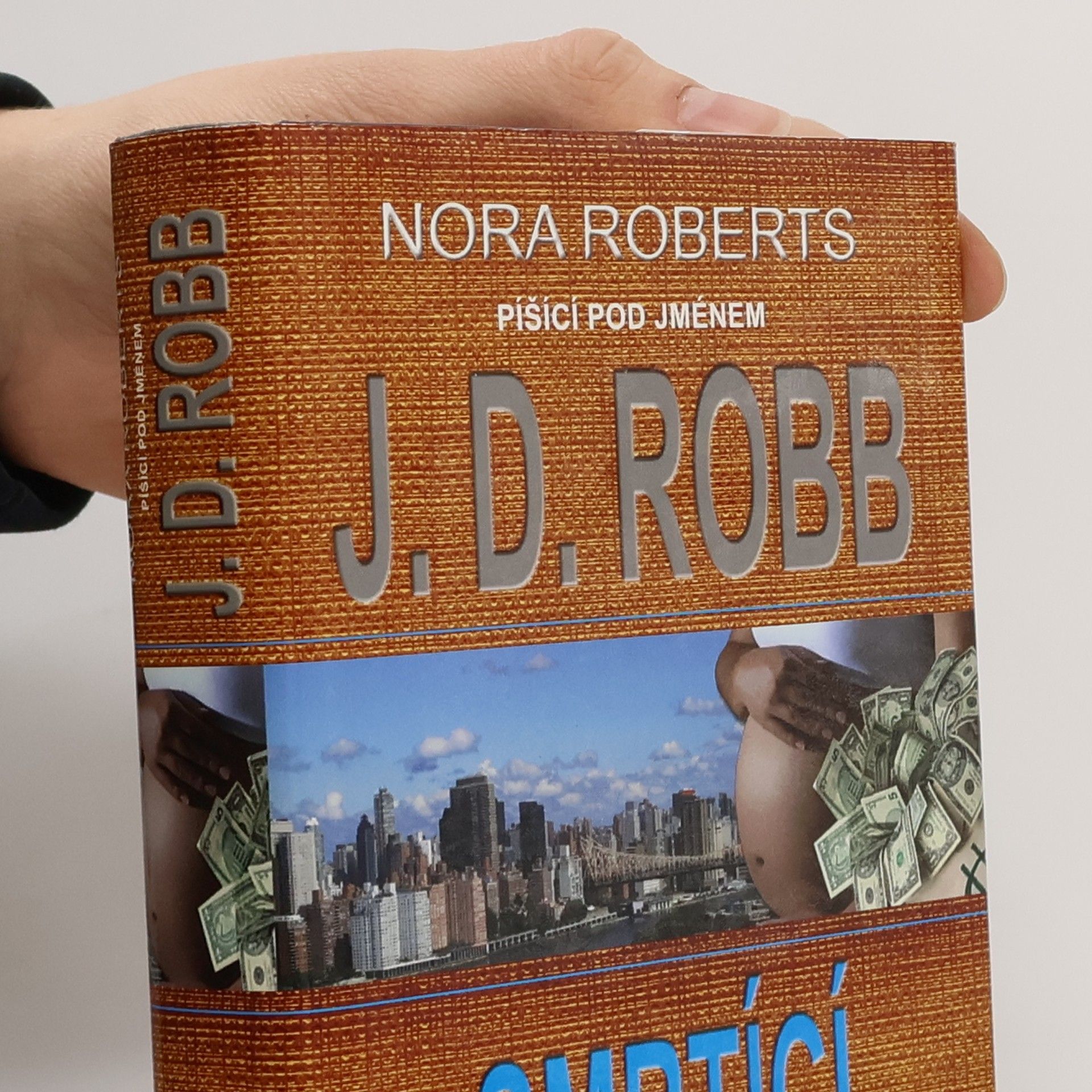 Nora Roberts Smrtící zrození