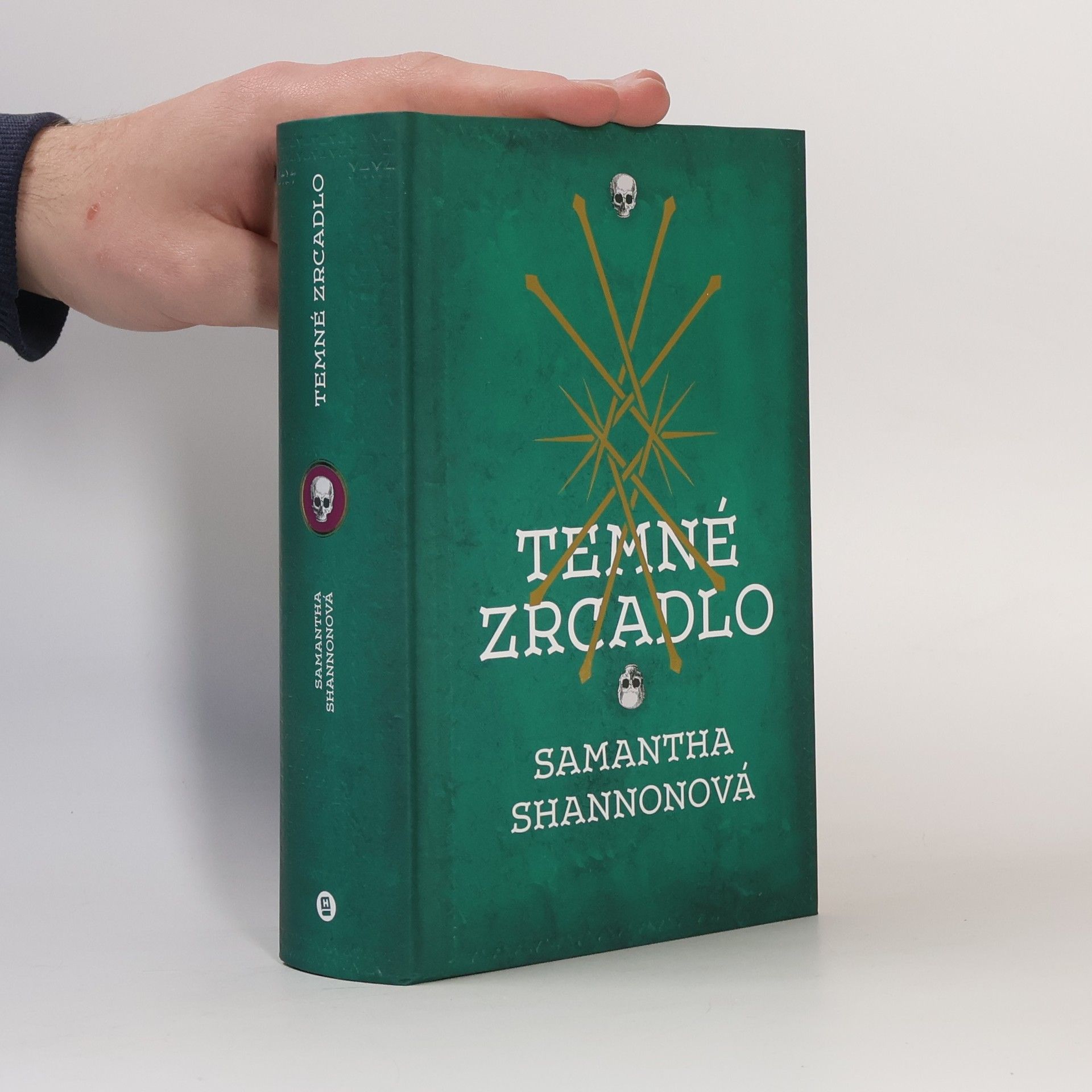 Samantha Shannon Temné zrcadlo