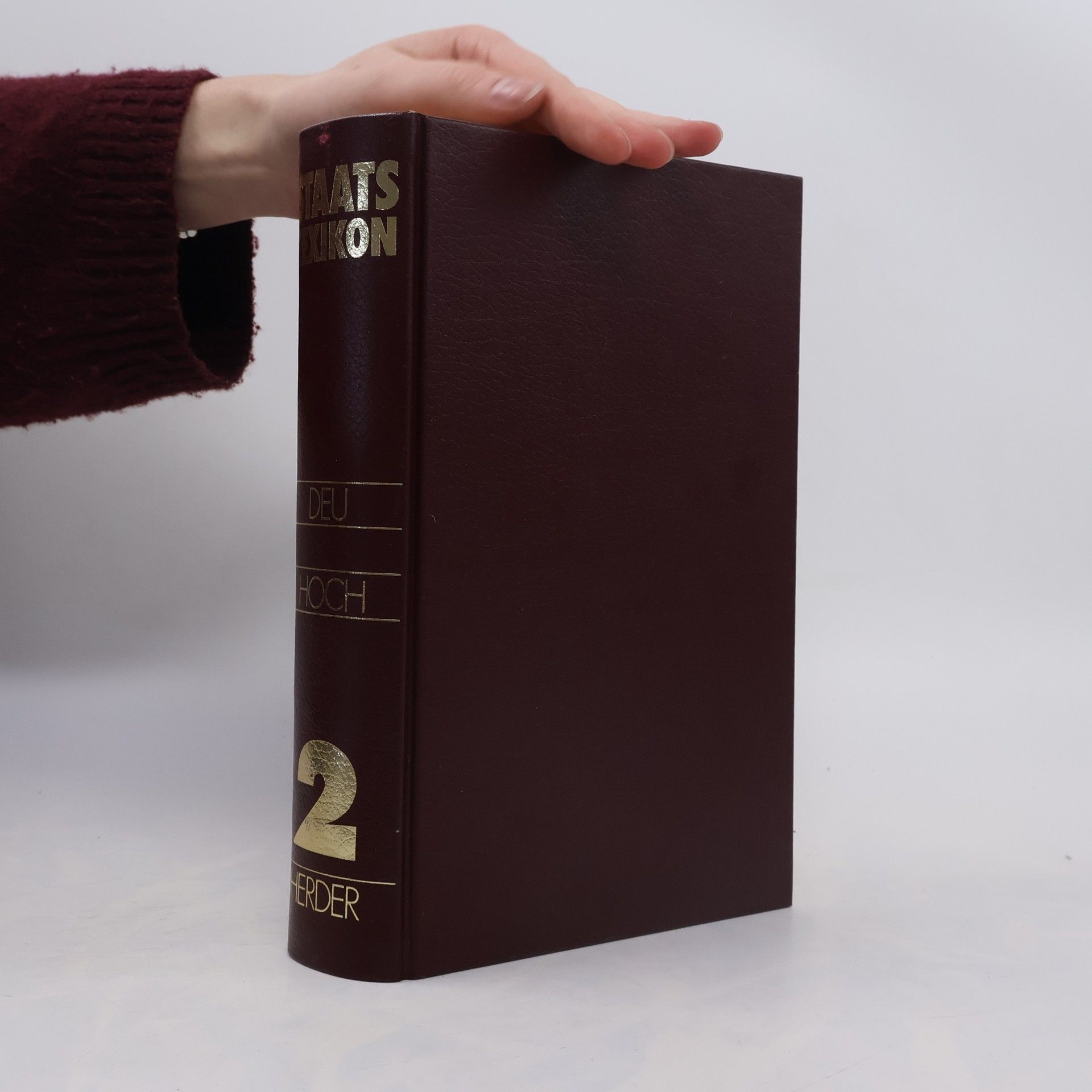 Autores varios Staatslexikon