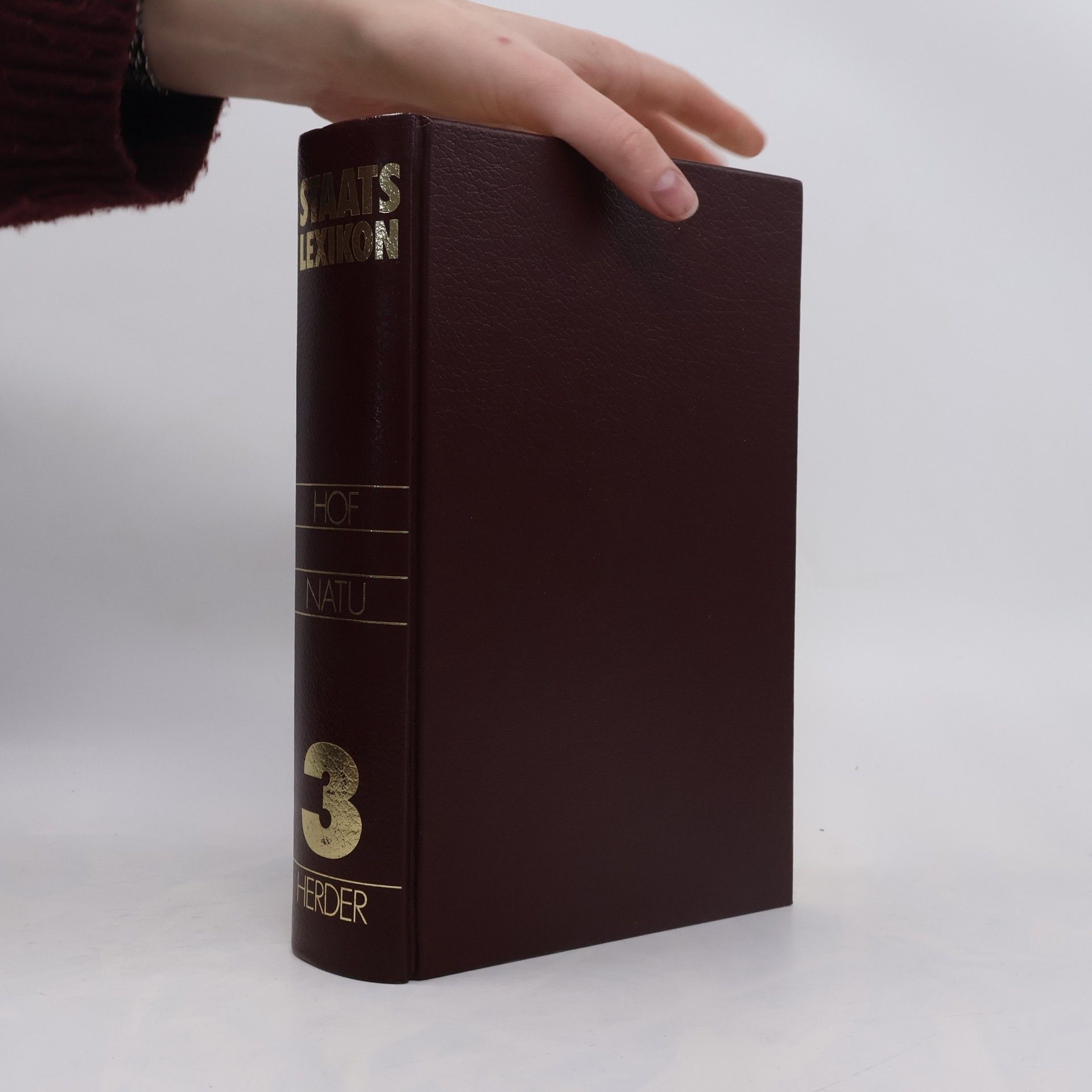 Autores varios Staatslexikon