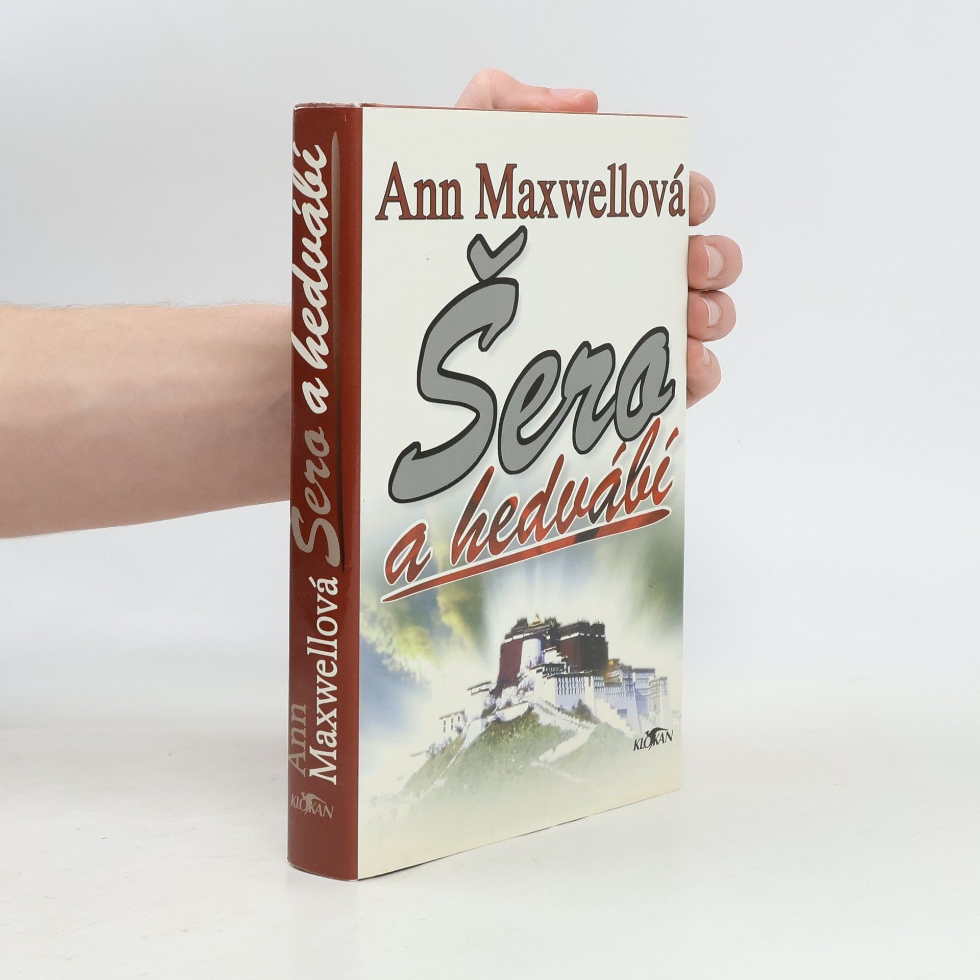 Elizabeth Lowell Šero a hedvábí