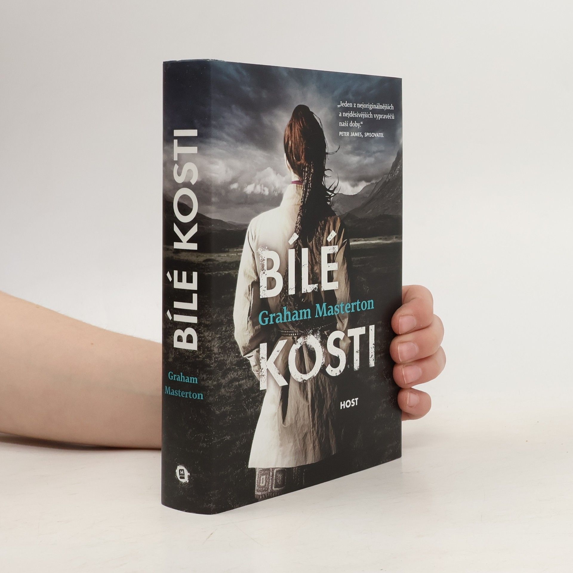 Graham Masterton Bílé kosti