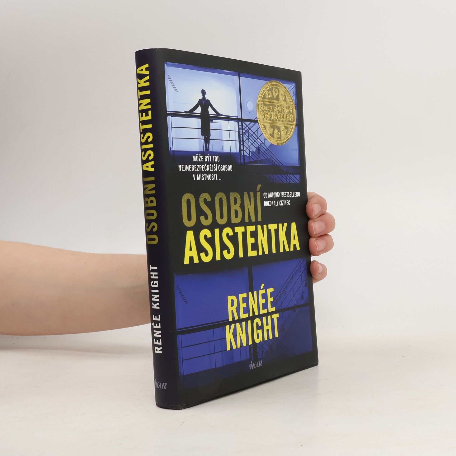 Rene e. Knight Osobní asistentka