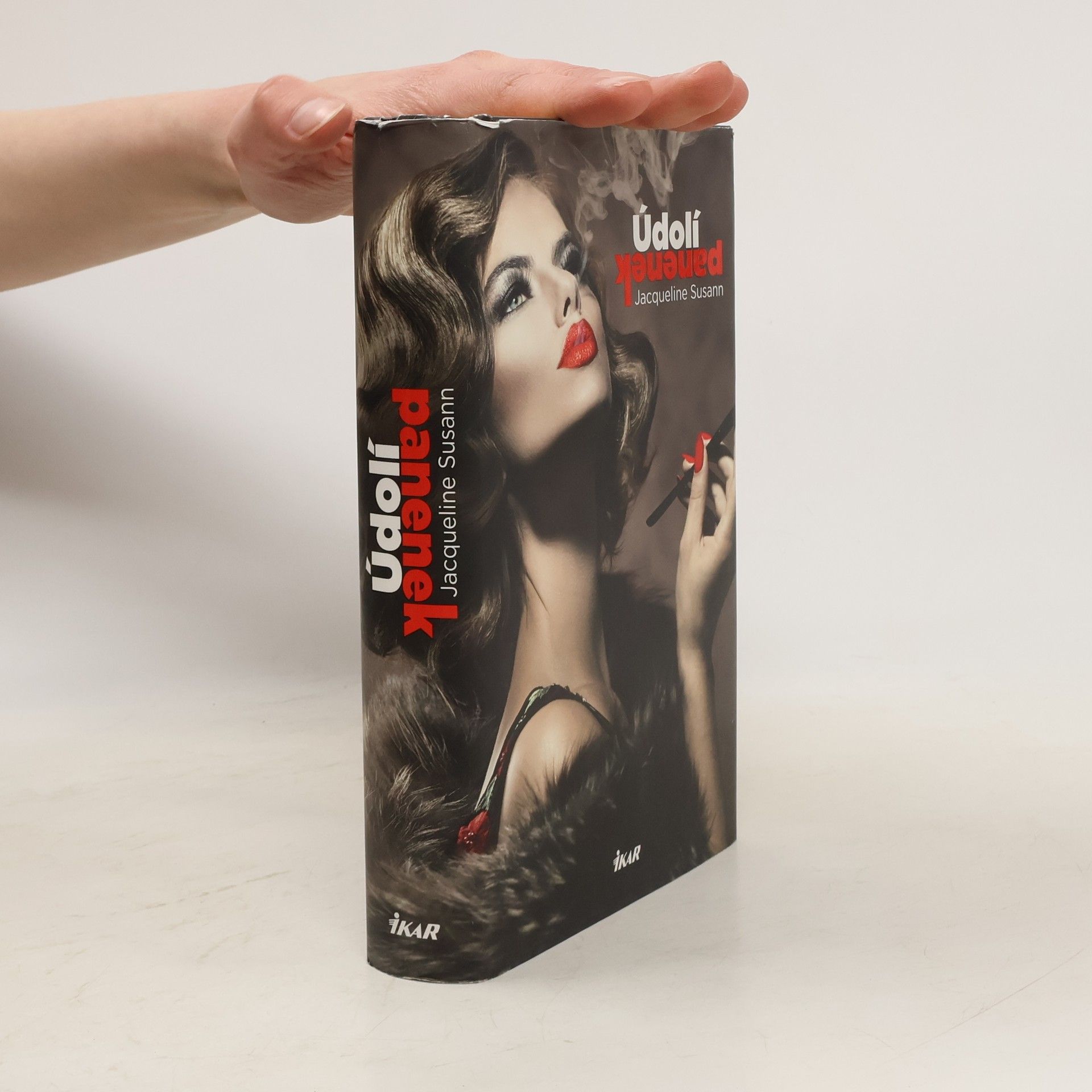 Jacqueline Susann Údolí panenek
