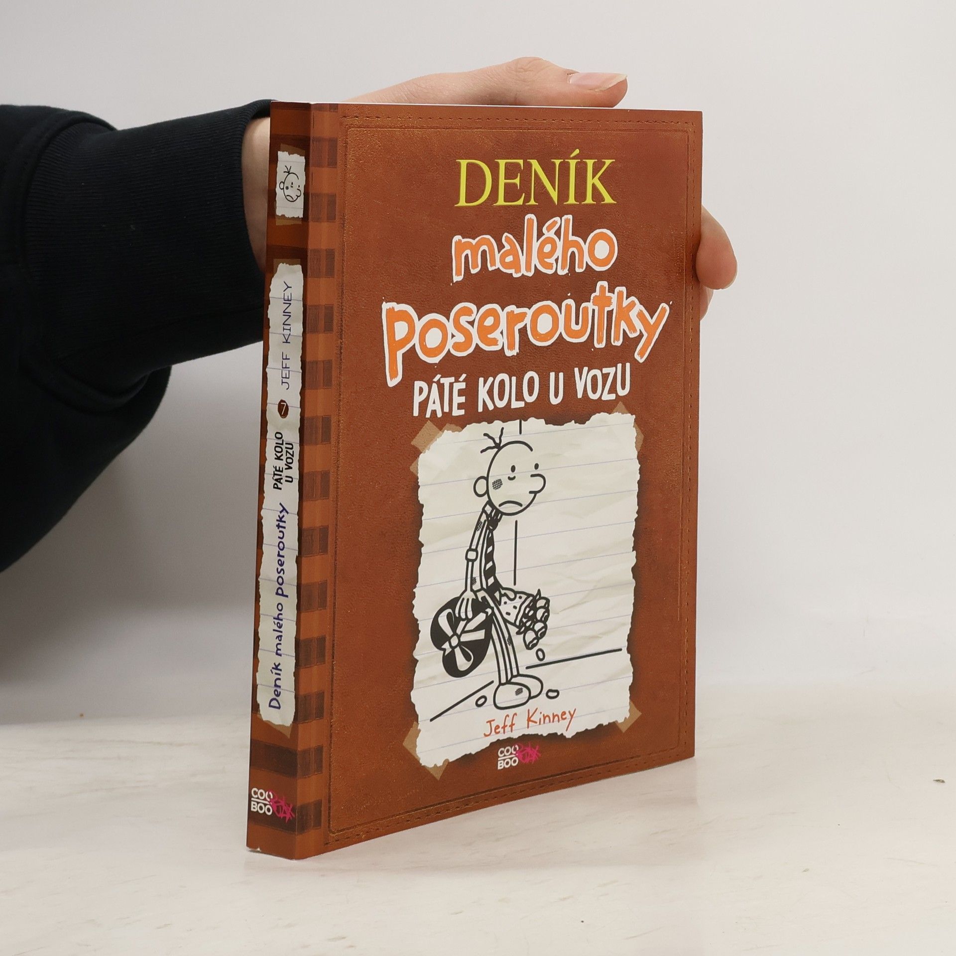 Jeff Kinney Deník malého poseroutky 7. Páté kolo u vozu