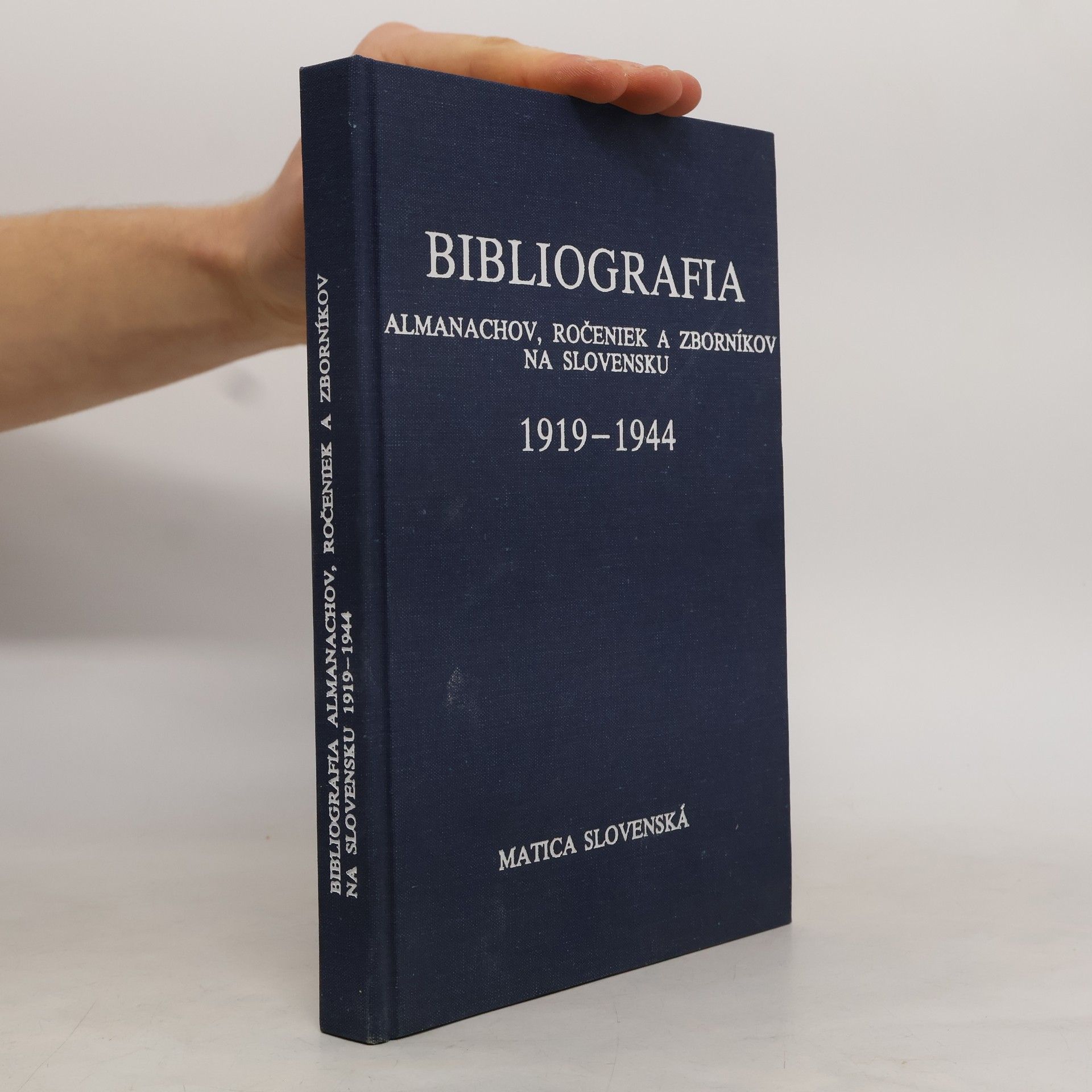 Eva Kovačičová Bibliografia almanachov, ročeniek a zborníkov na Slovensku 1919-1944