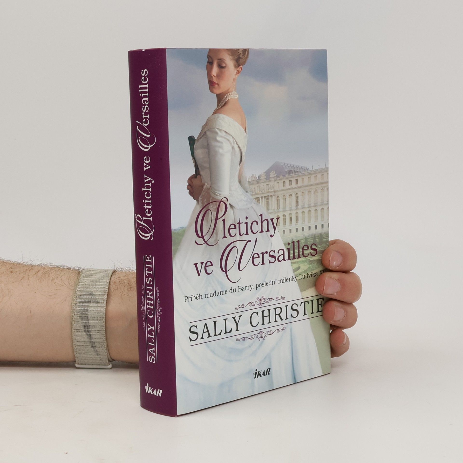 Sally Christie Pletichy ve Versailles