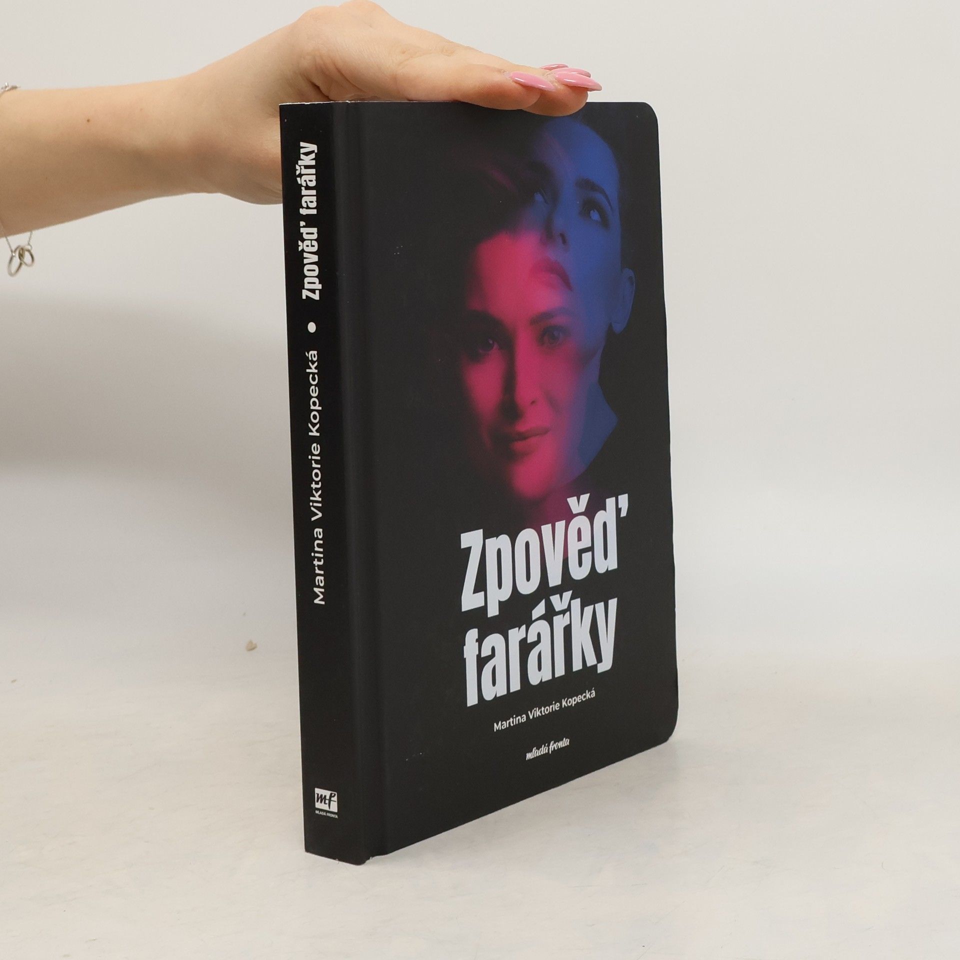 Martina Viktorie Kopecká Zpověď farářky