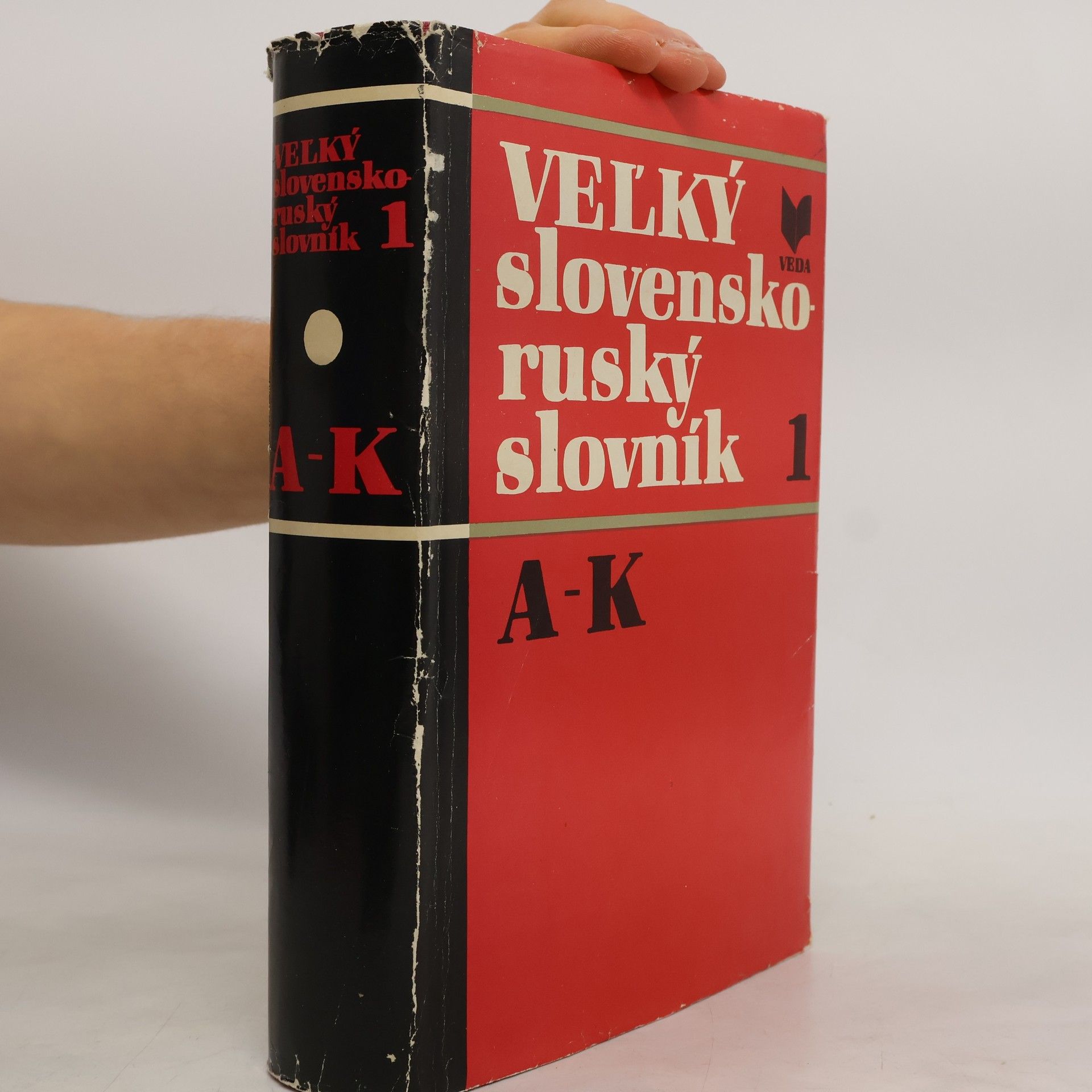 Auteurscollectief Veľký slovensko-ruský slovník 1. A - K