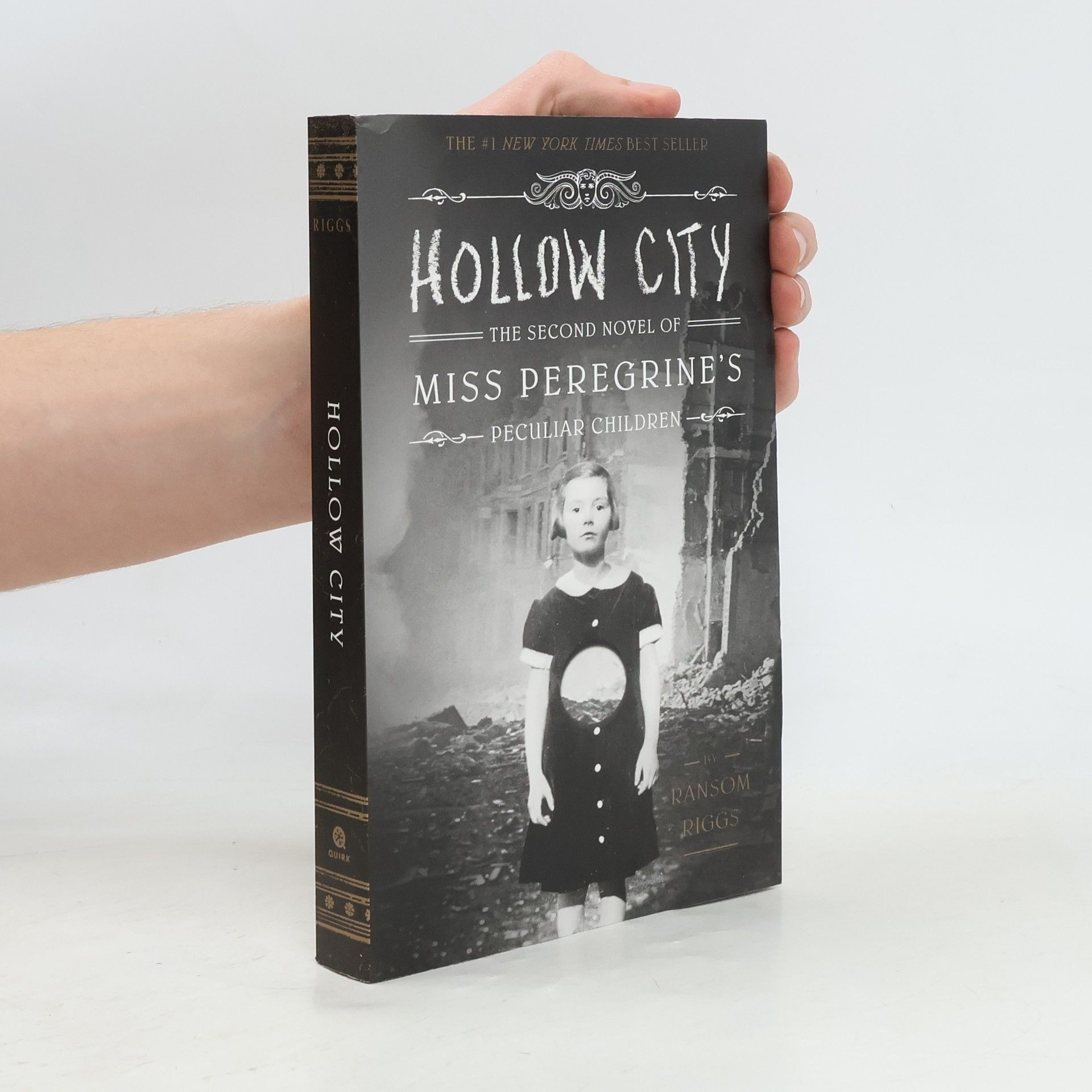 Ransom Riggs Hollow City