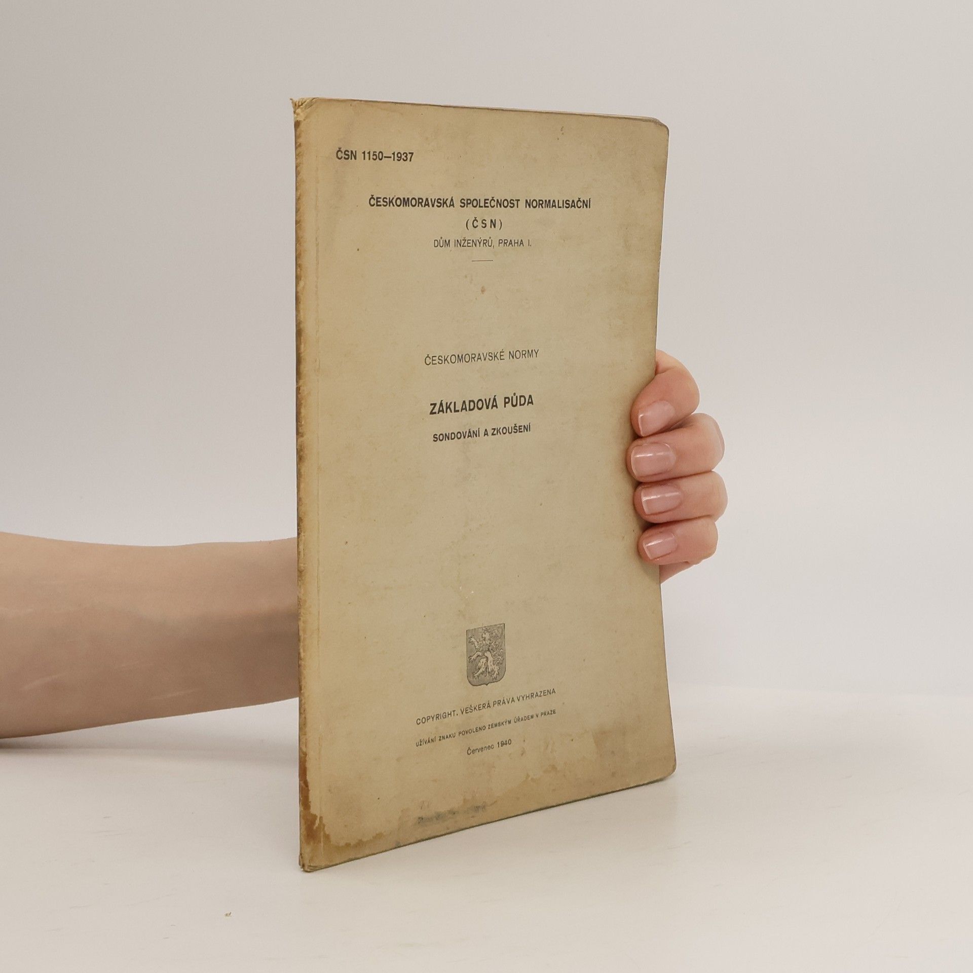 Kolektiv autorů Základová půda