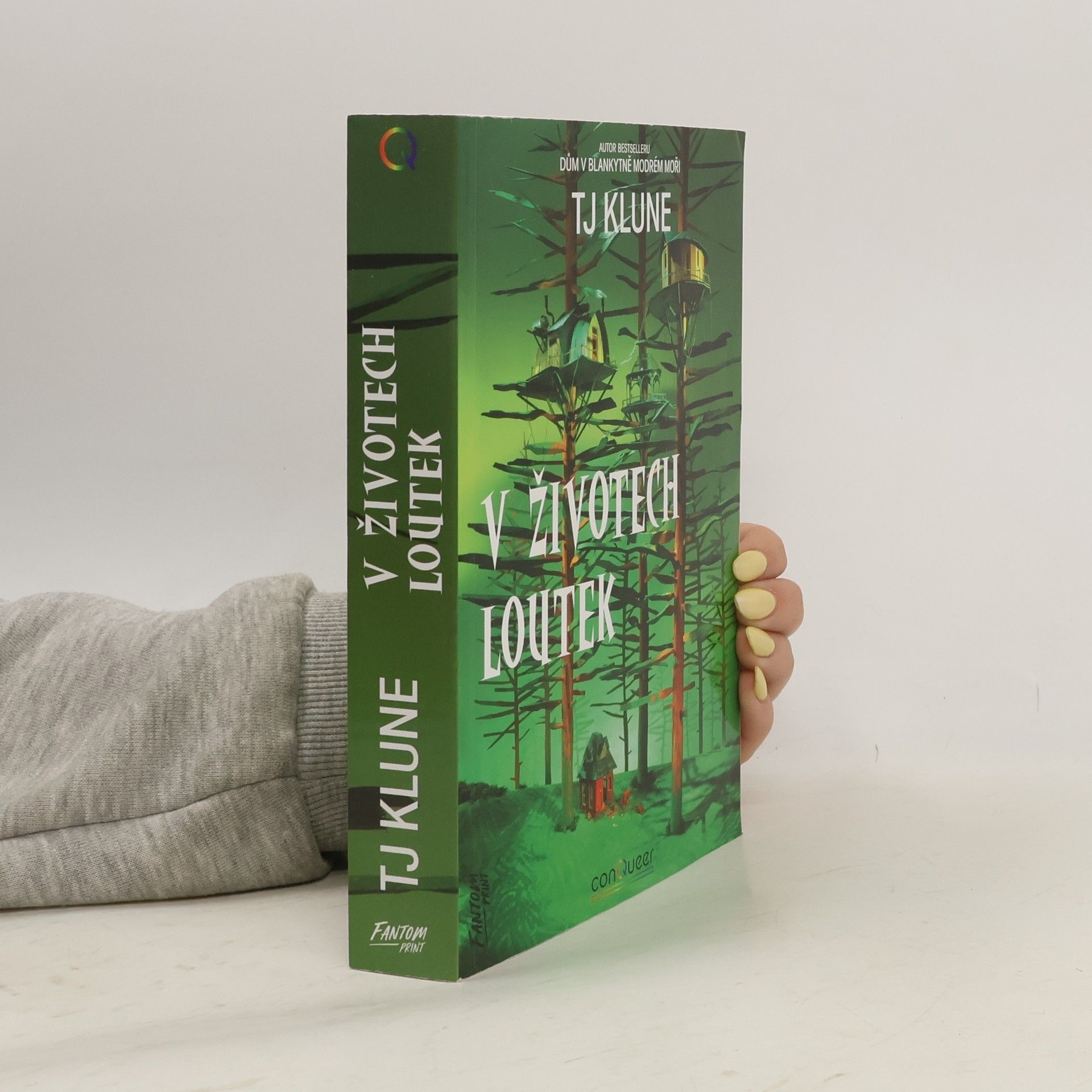 TJ Klune V životech loutek