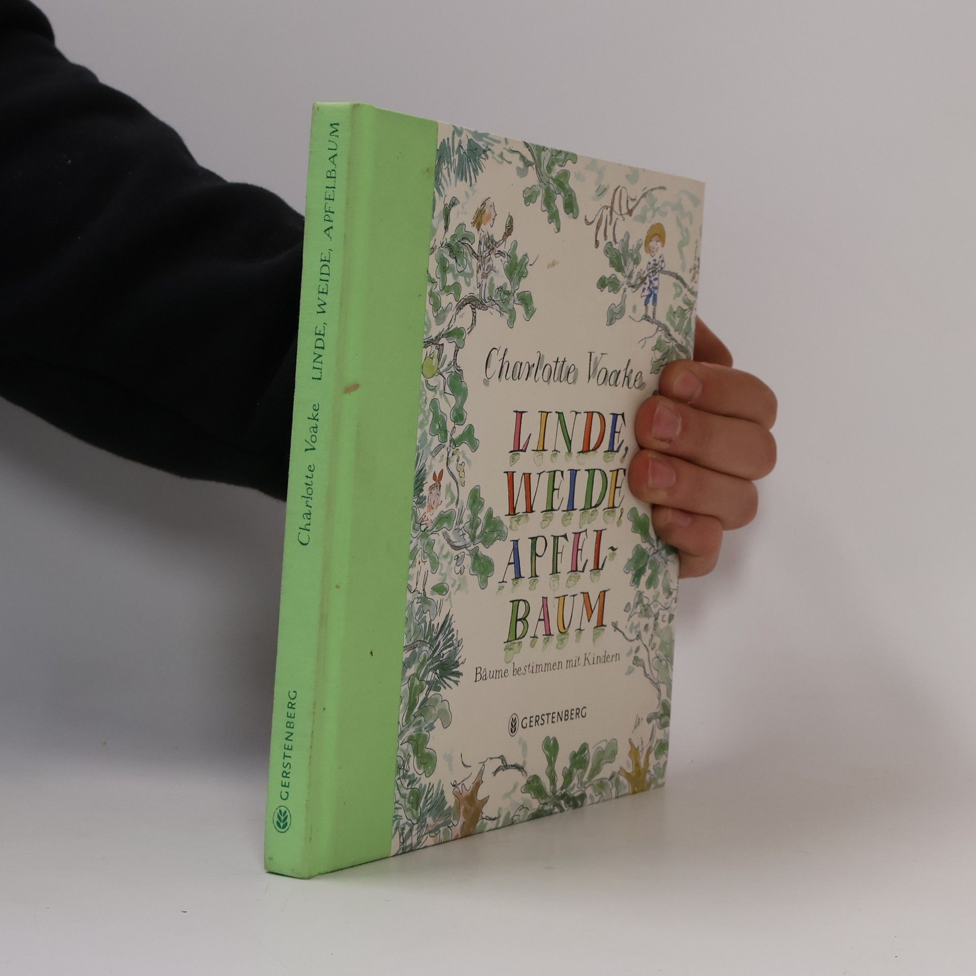 Charlotte Voake Linde, Weide, Apfelbaum