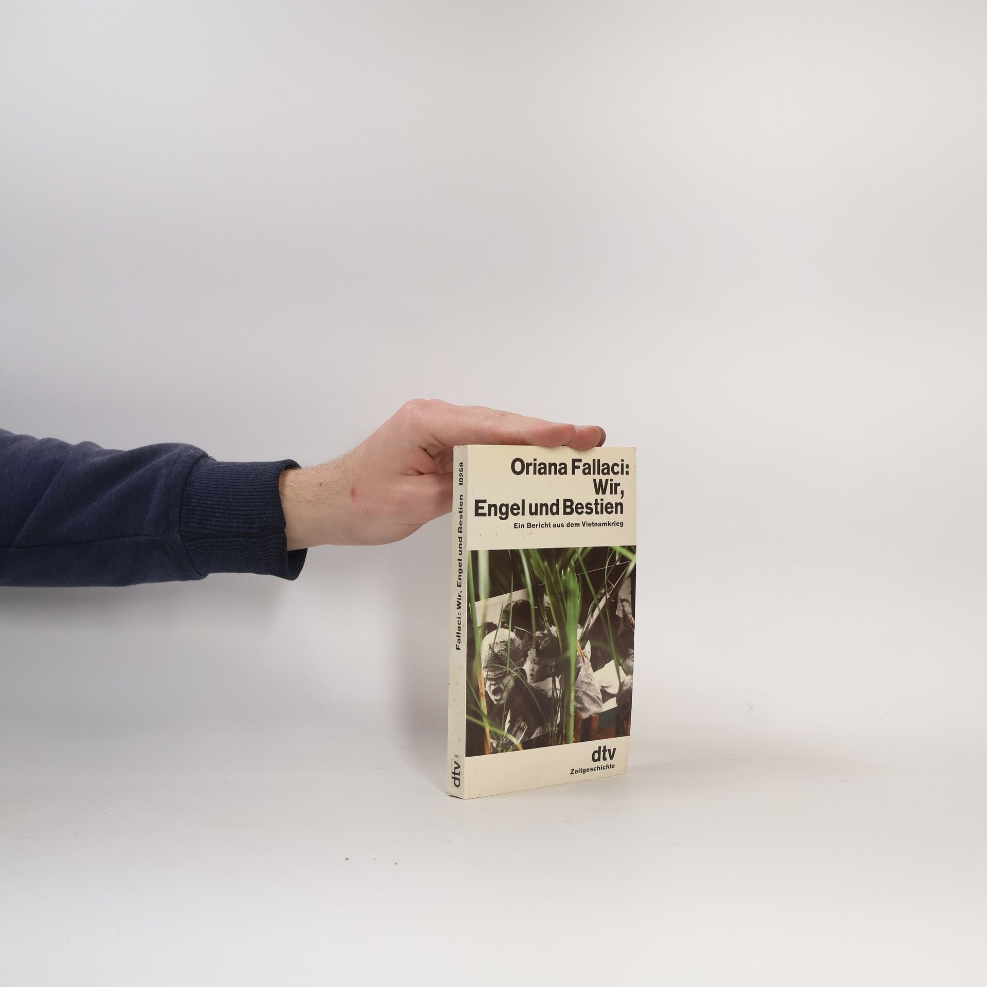 Oriana Fallaci Wir, Engel und Bestien