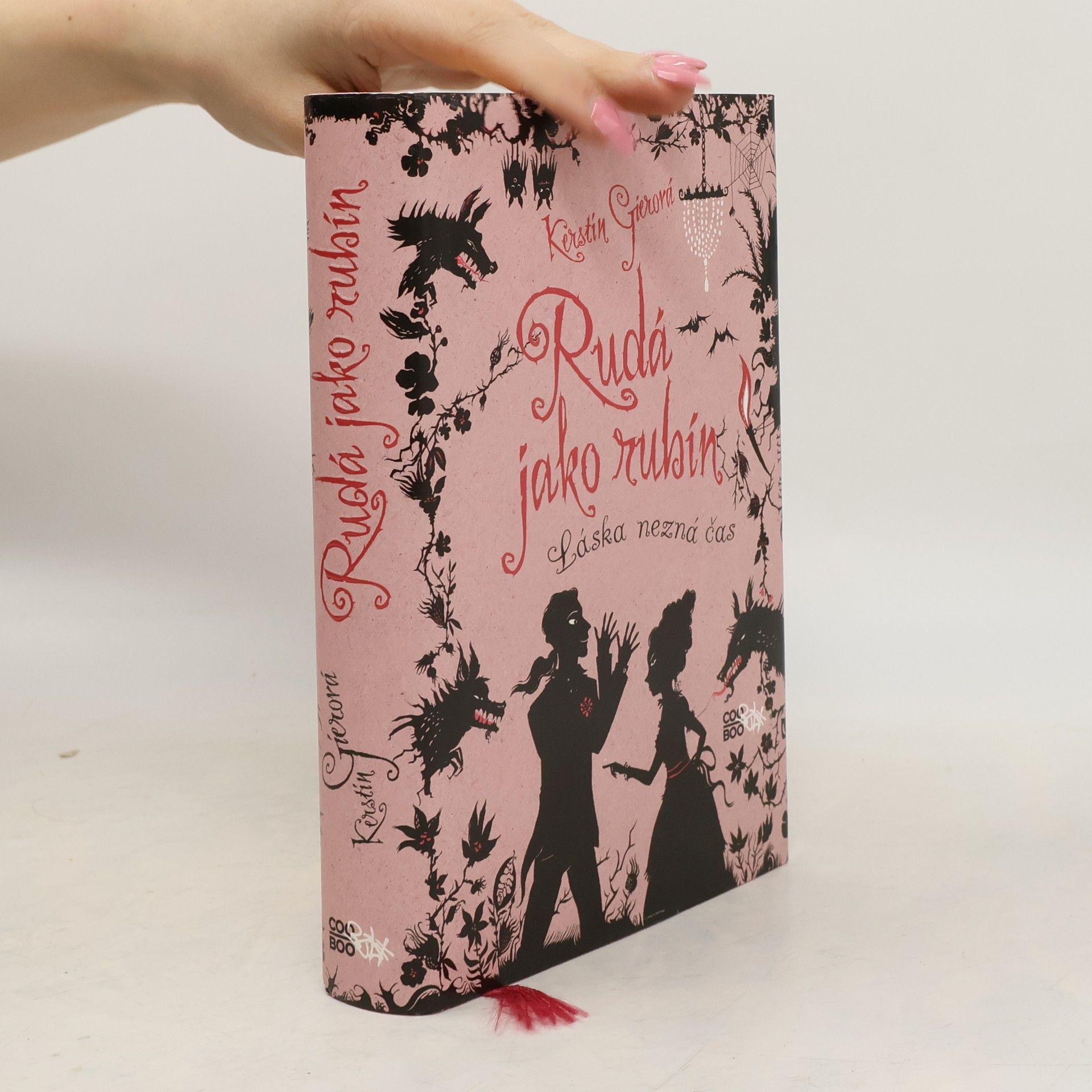 Kerstin Gier Rudá jako rubín