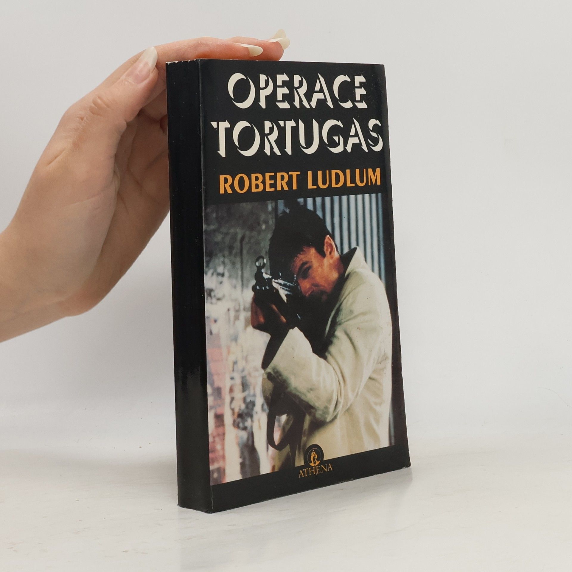 Robert Ludlum Operace Tortugas