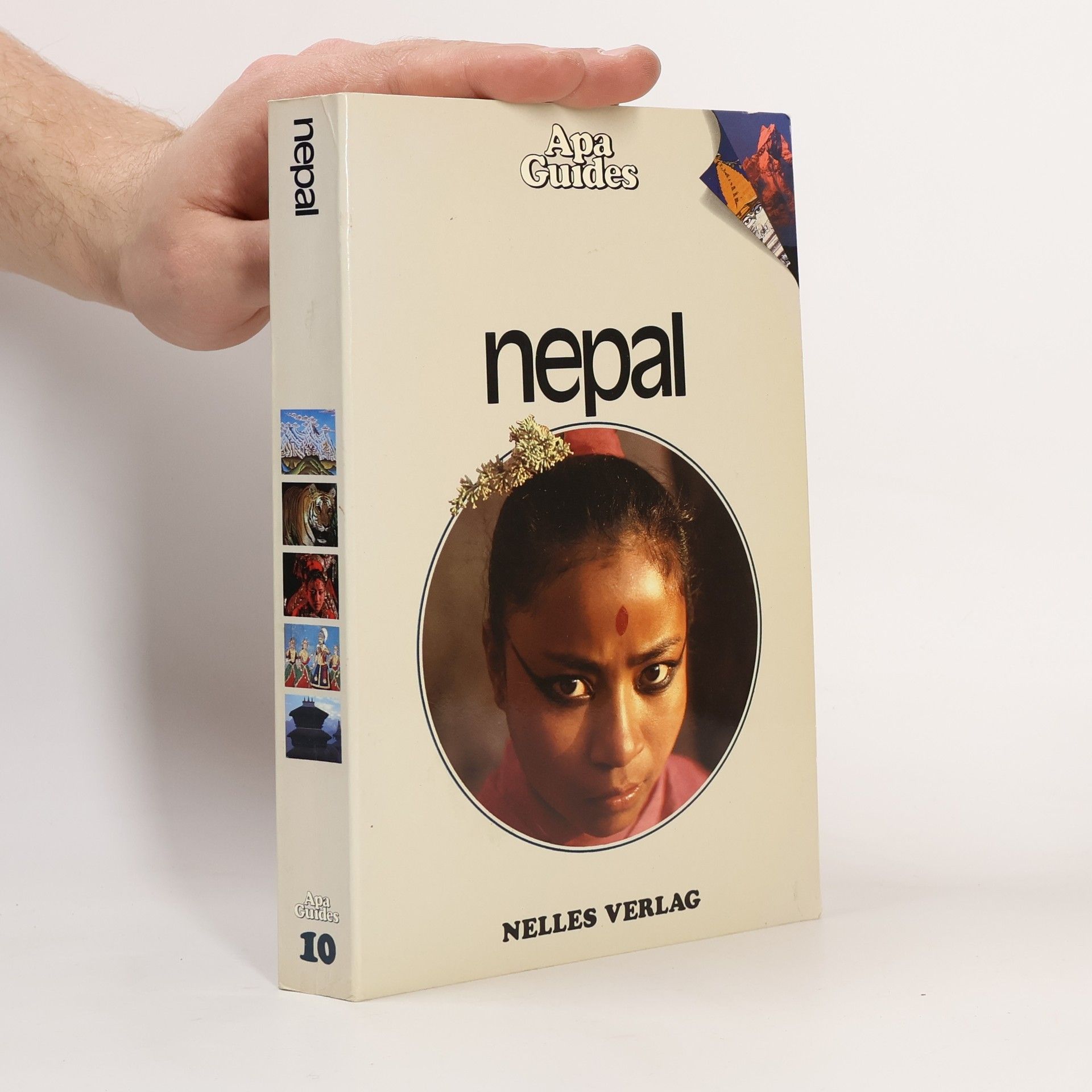 Hans Johannes Hoefer Nepal. Apa Guides