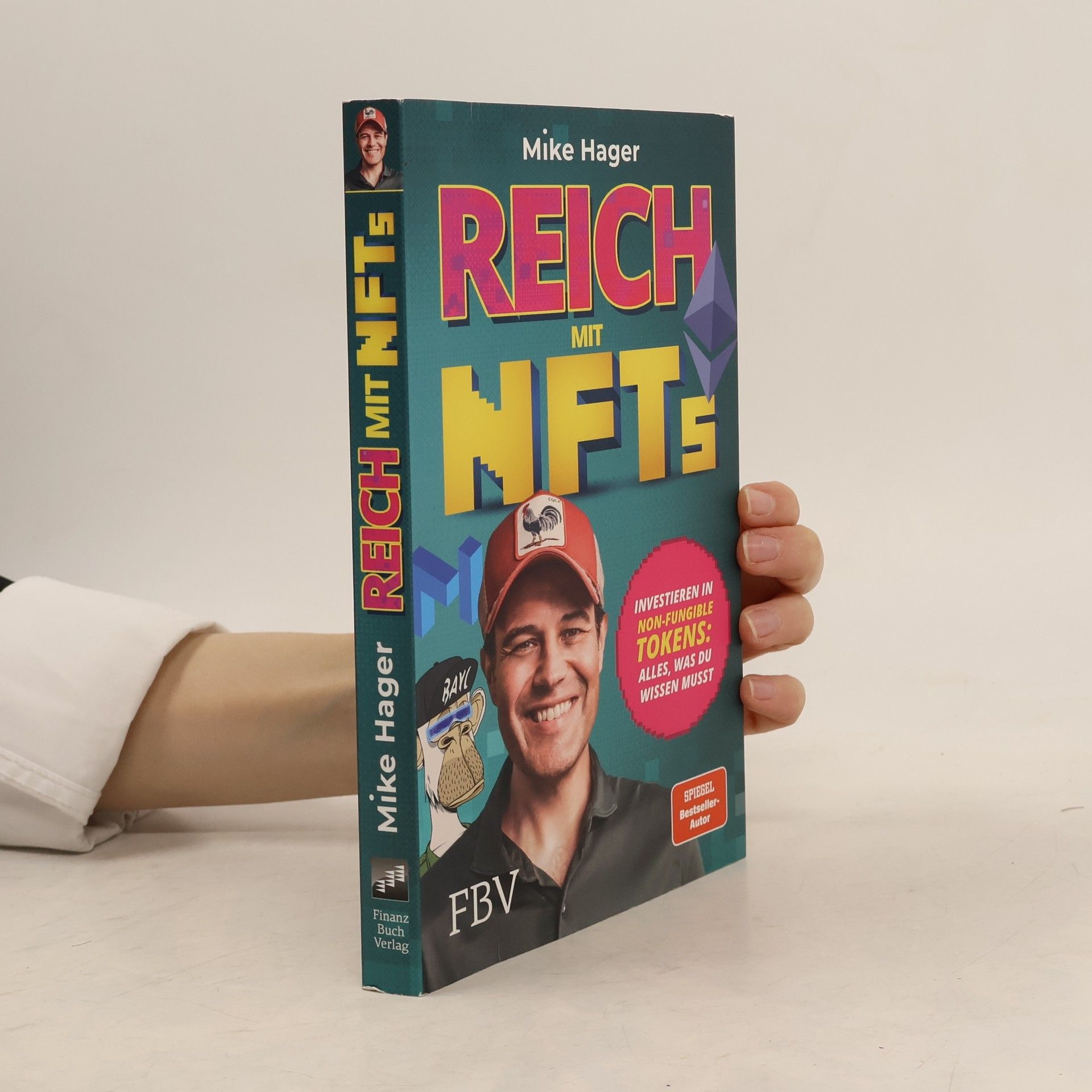 Mike Hager Reich mit NFTs