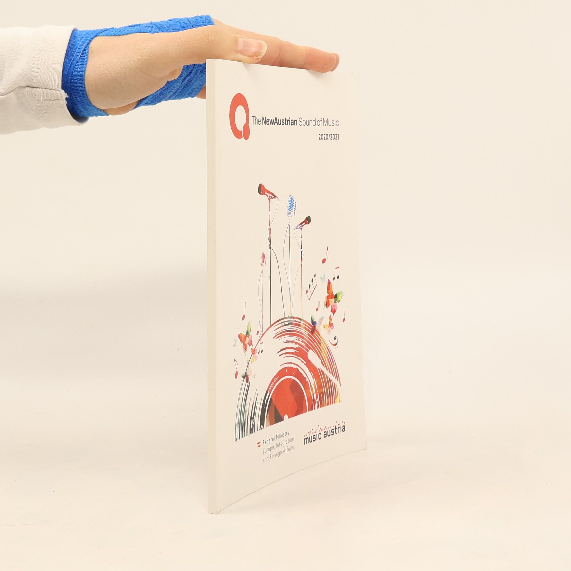 Autorenkollektiv The NewAustrian Sound of Music 2020 - 2021