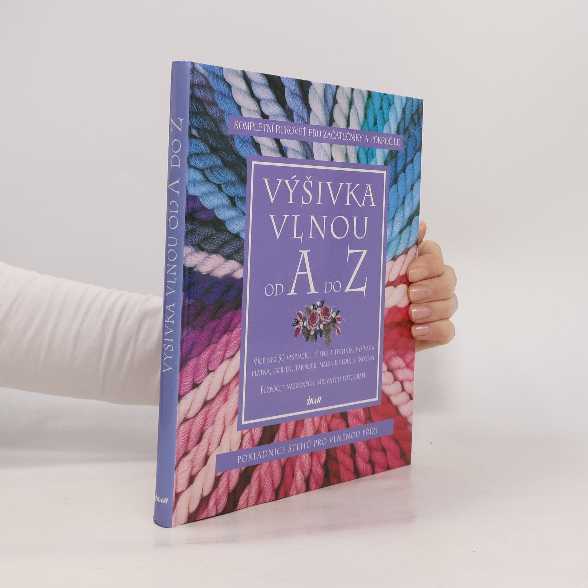 Kolektív autorov Výšivka vlnou od A do Z