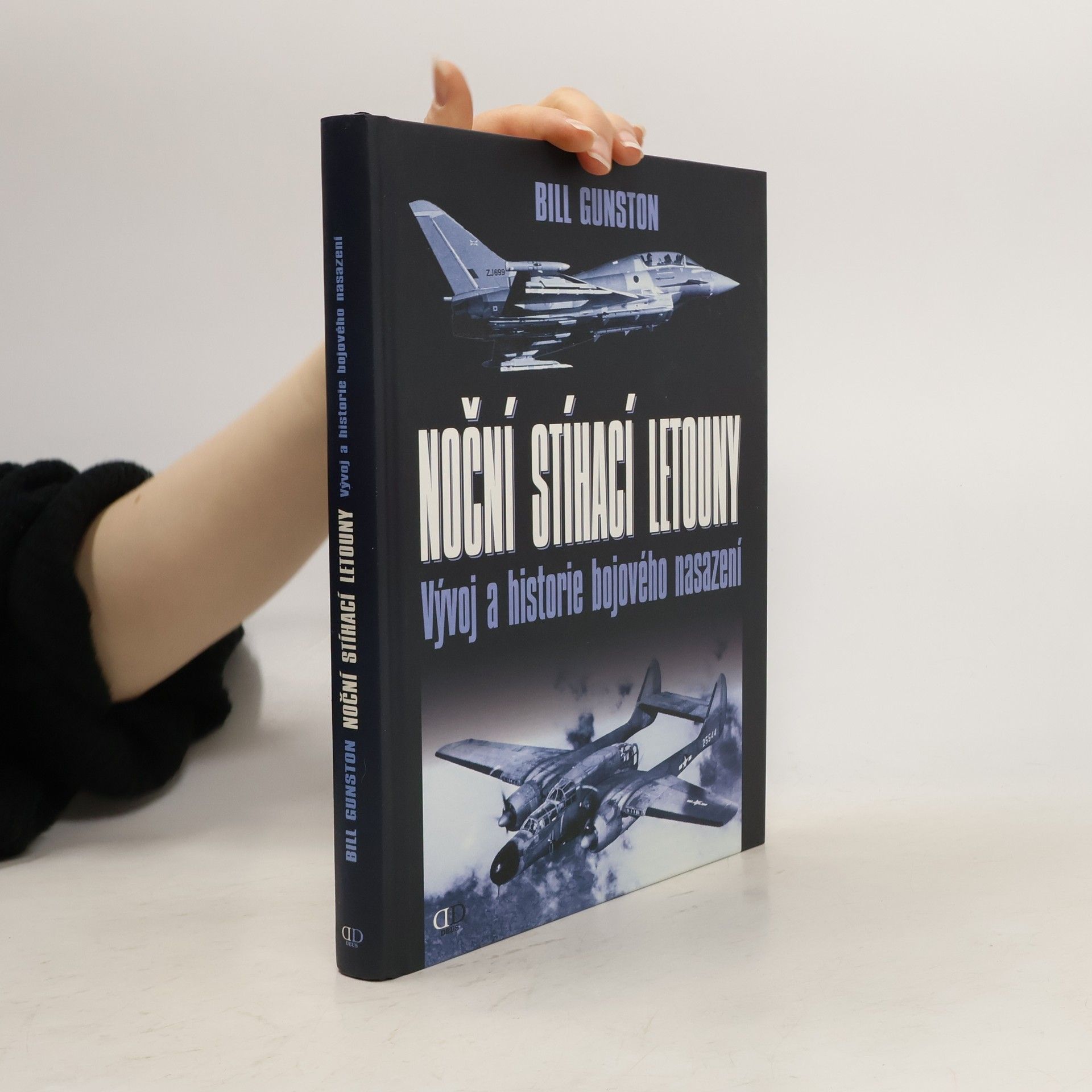 Noční stíhací letouny