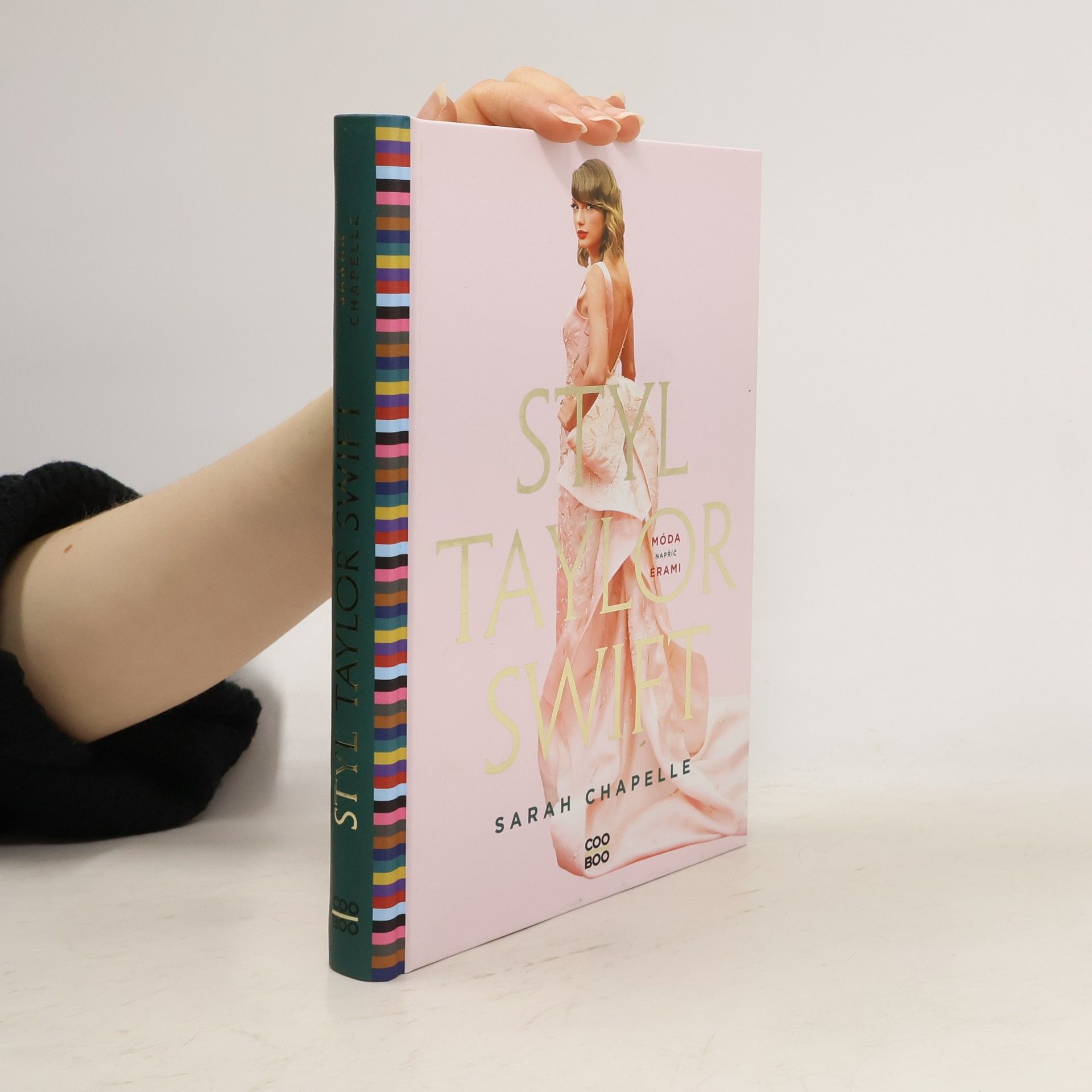 Sarah Chapelle Styl Taylor Swift