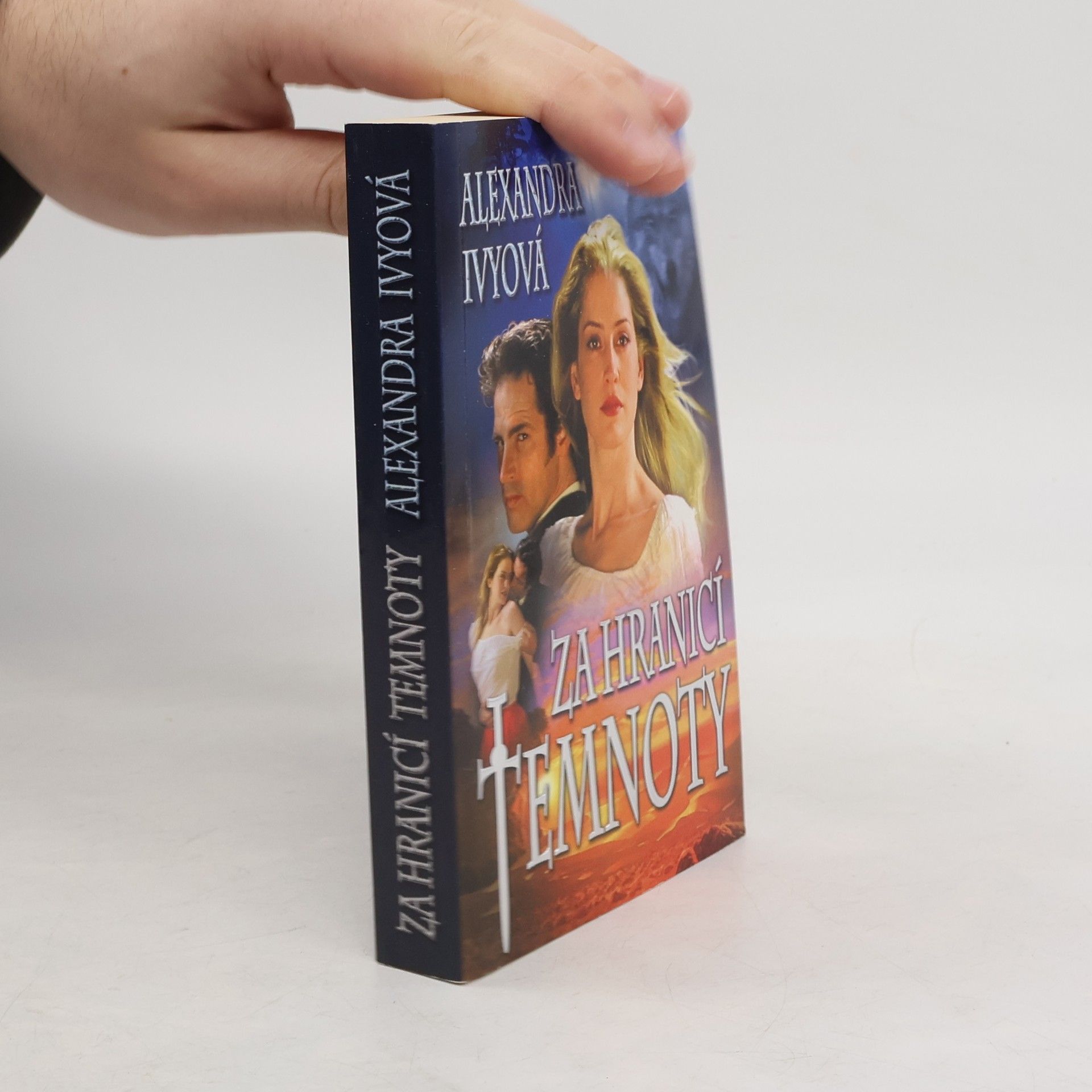 Alexandra Ivy Za hranicí temnoty