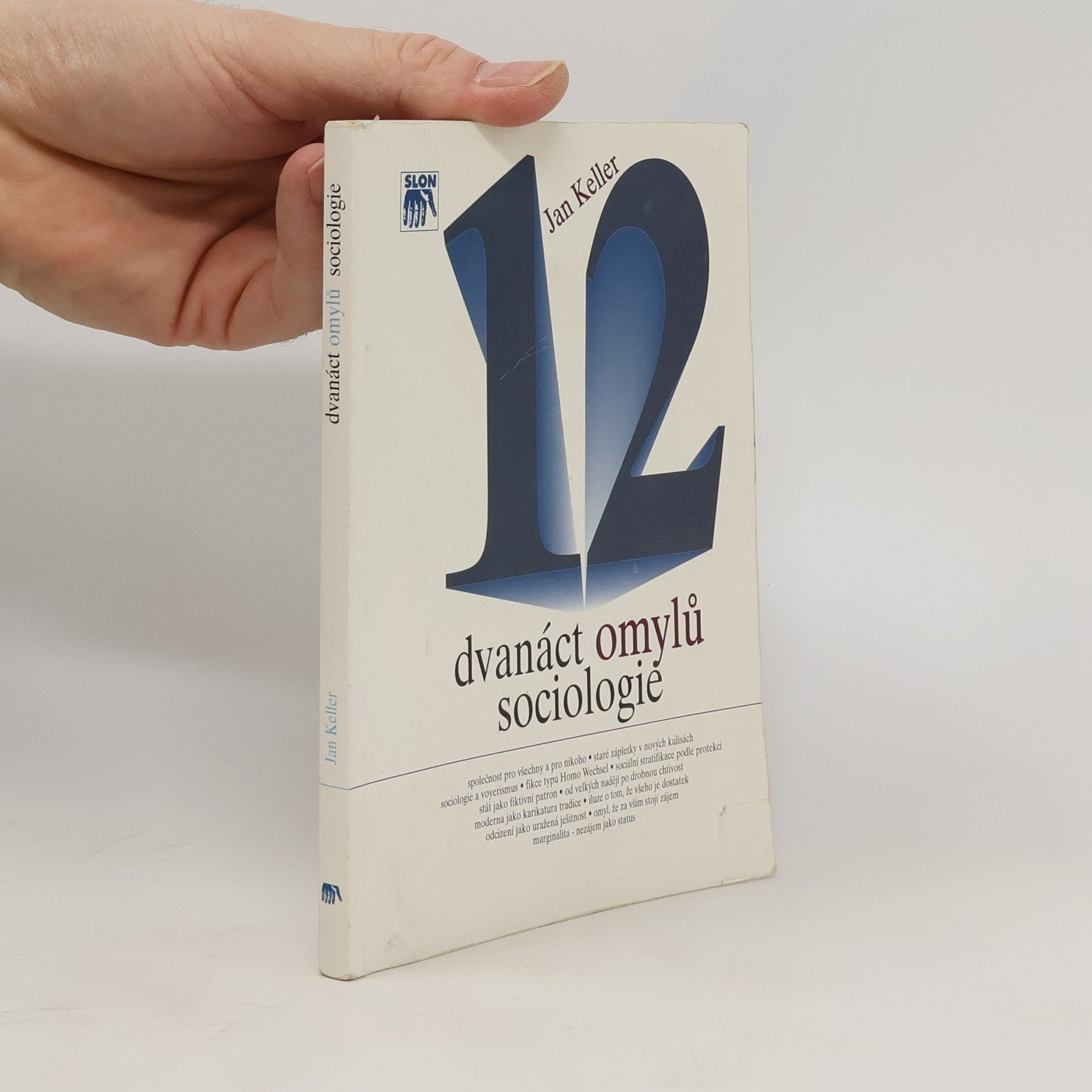 Dvanáct omylů sociologie