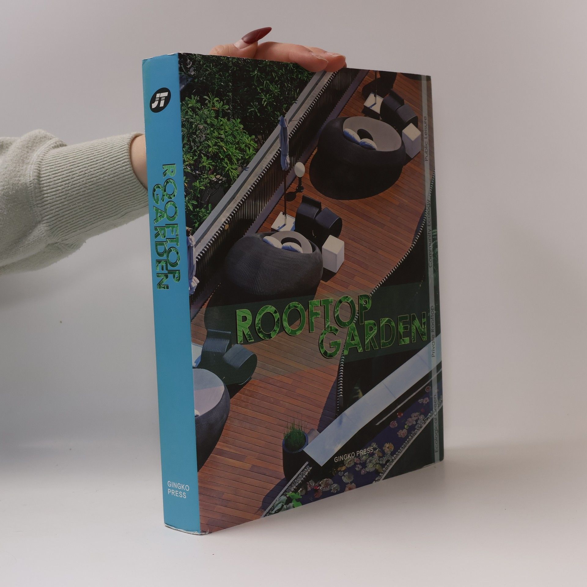 Meiguang Hou Rooftop Garden