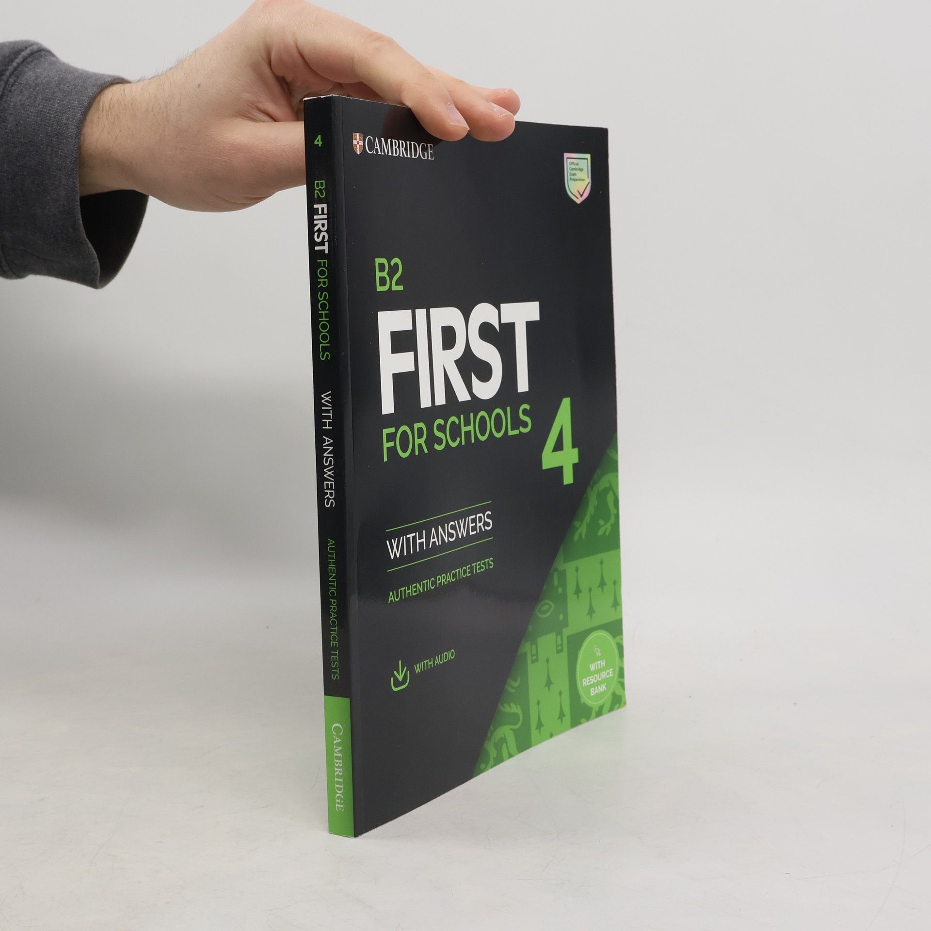Autorenkollektiv B2 First for Schools 4 Student's Book with Answers with Audio with Resource Bank