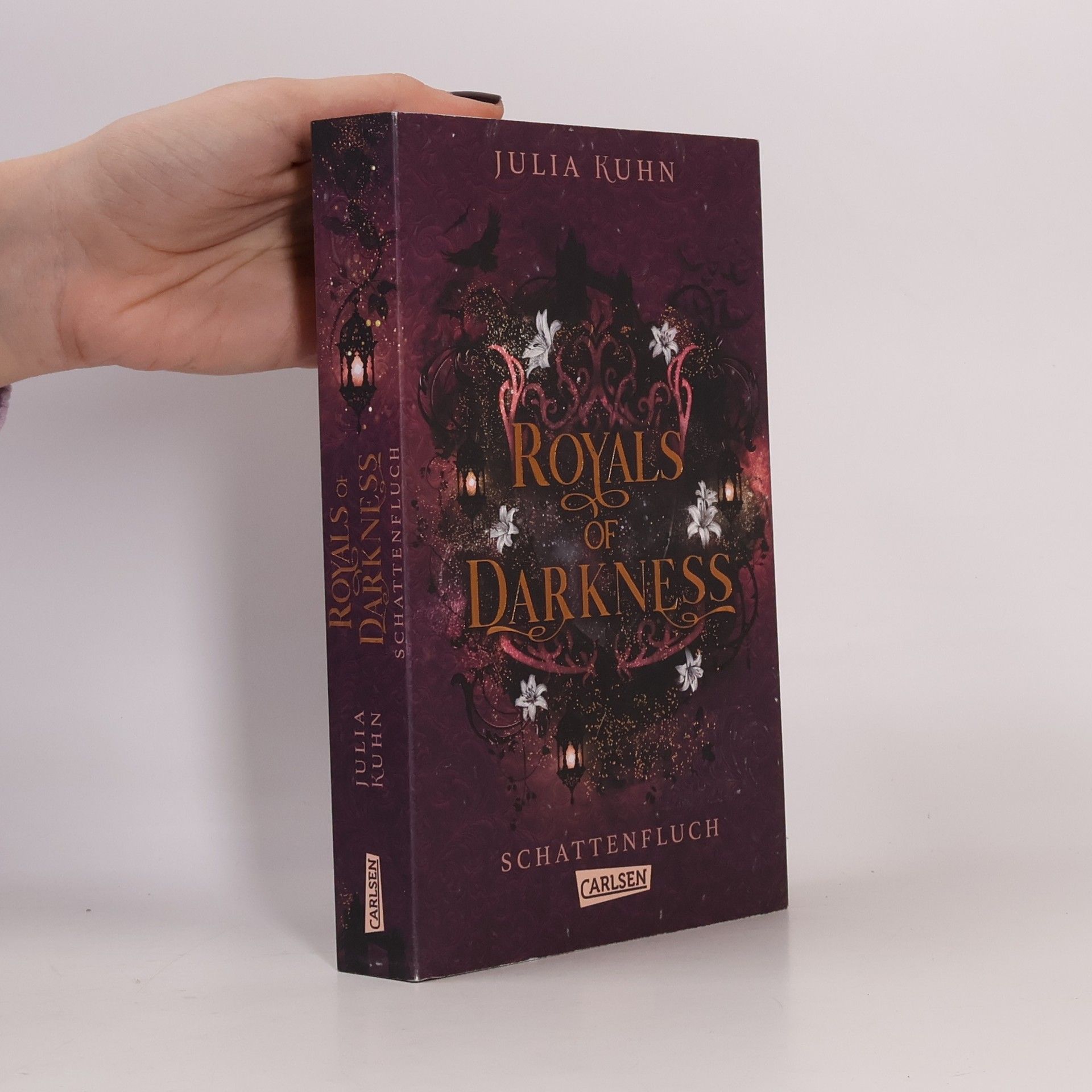 Julia Kuhn Royal Shadows - 3: Royals of Darkness